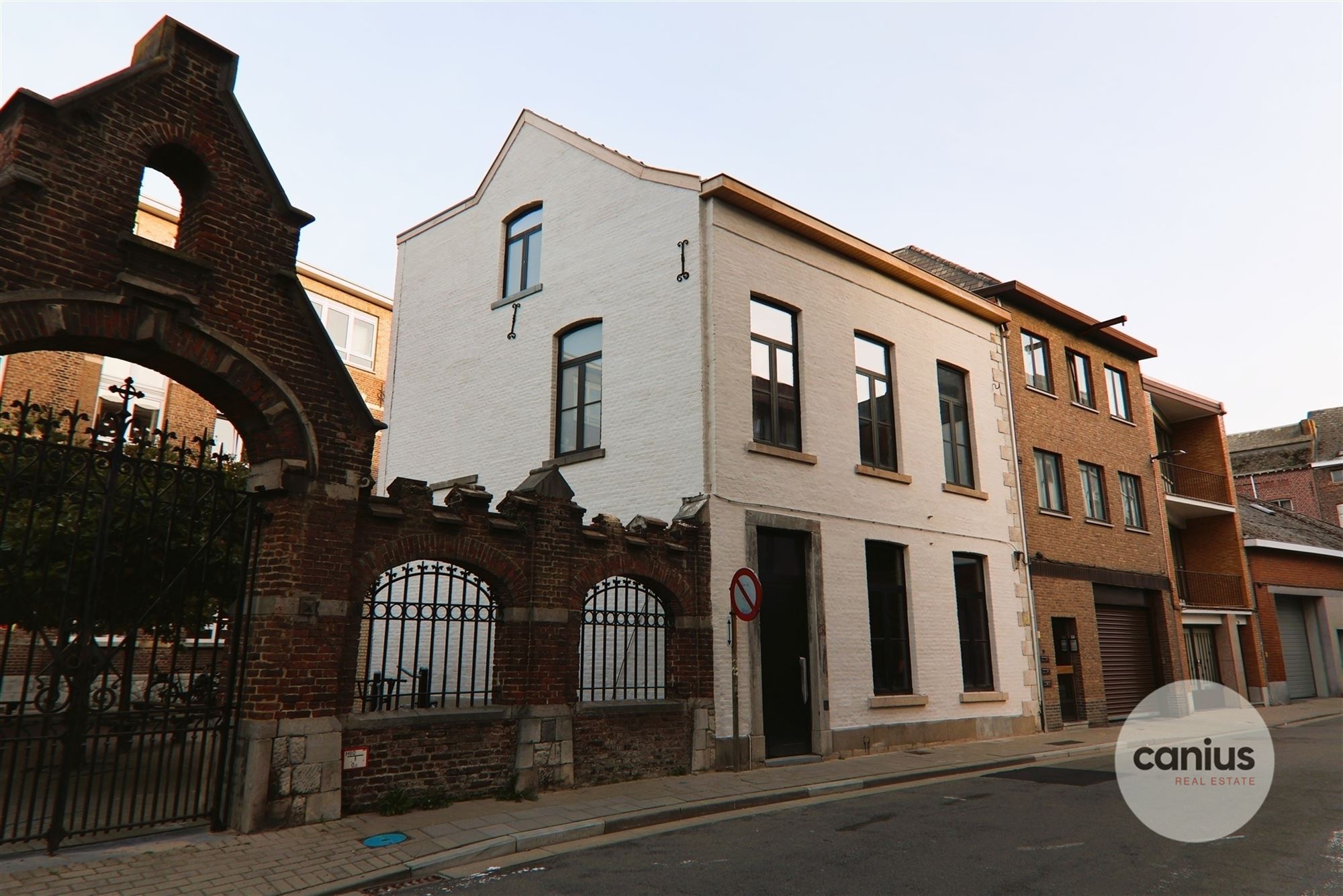 DUPLEX APPARTEMENT MET 2 SLAAPKAMERS EN TERRAS foto 8