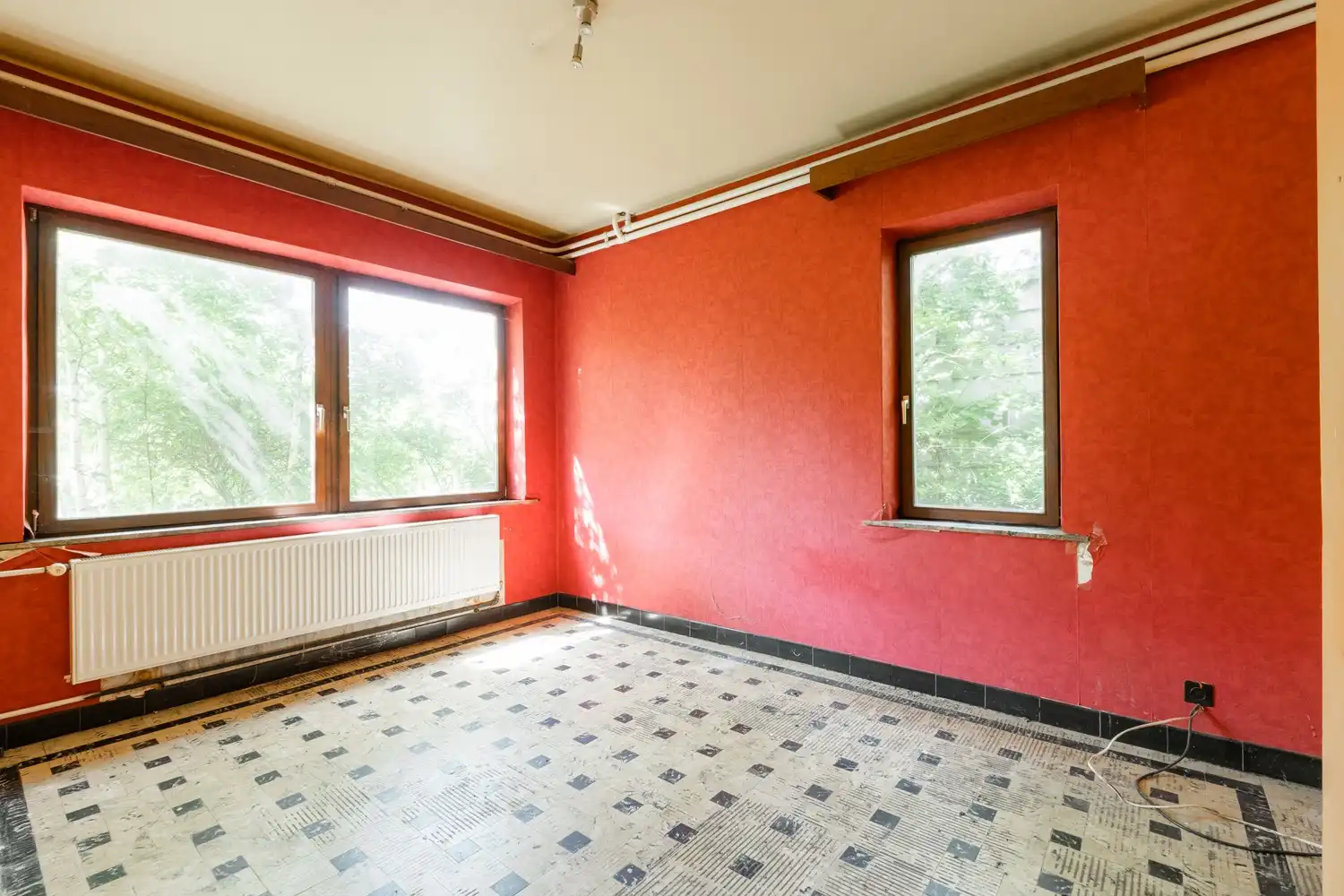 Ruime multifunctionele woning met een toonzaal en een schitterend perceel van 1108 m²! foto 17