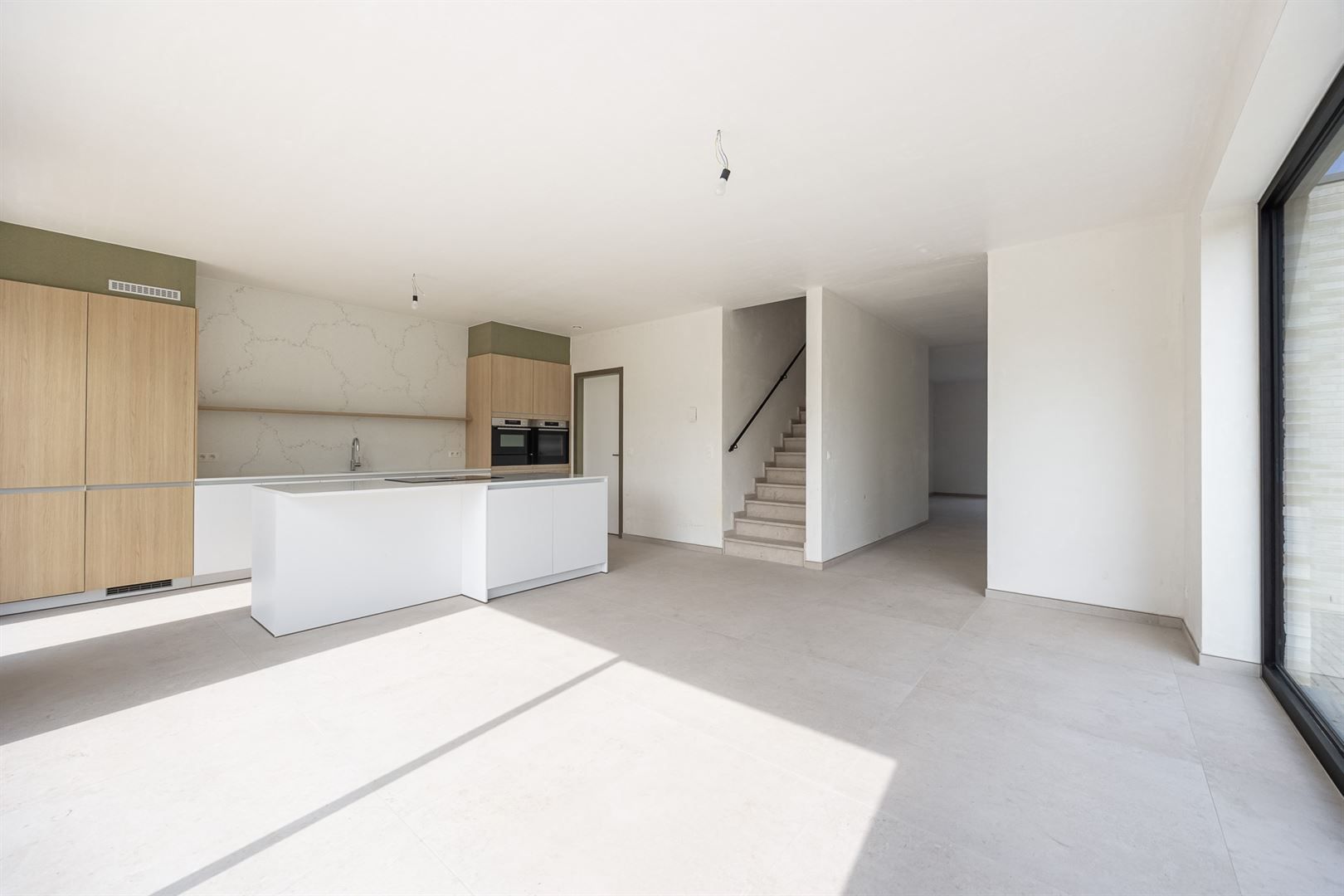 Duurzame, halfopen nieuwbouwbouwing op zuidwest perceel.  foto 8