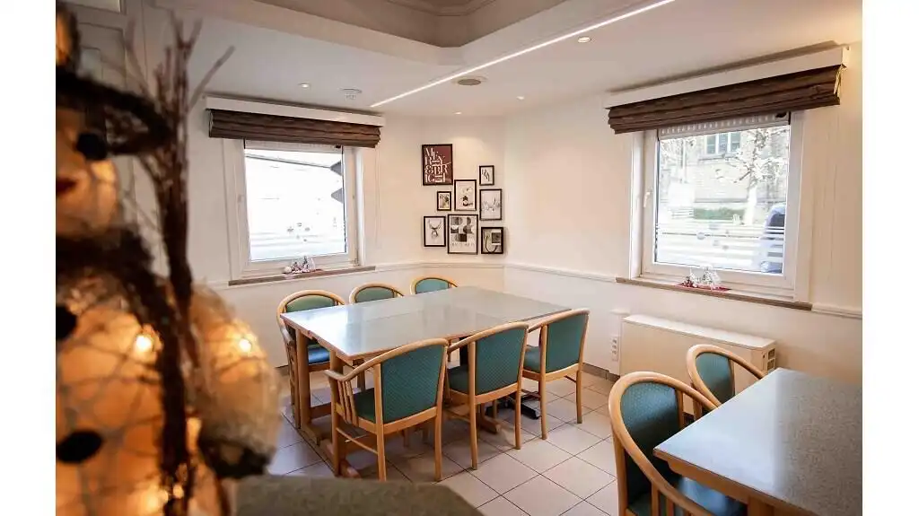 Ruime assistentiewoning met 1 slaapkamer te huur in Aartrijke Zedelgem foto 11