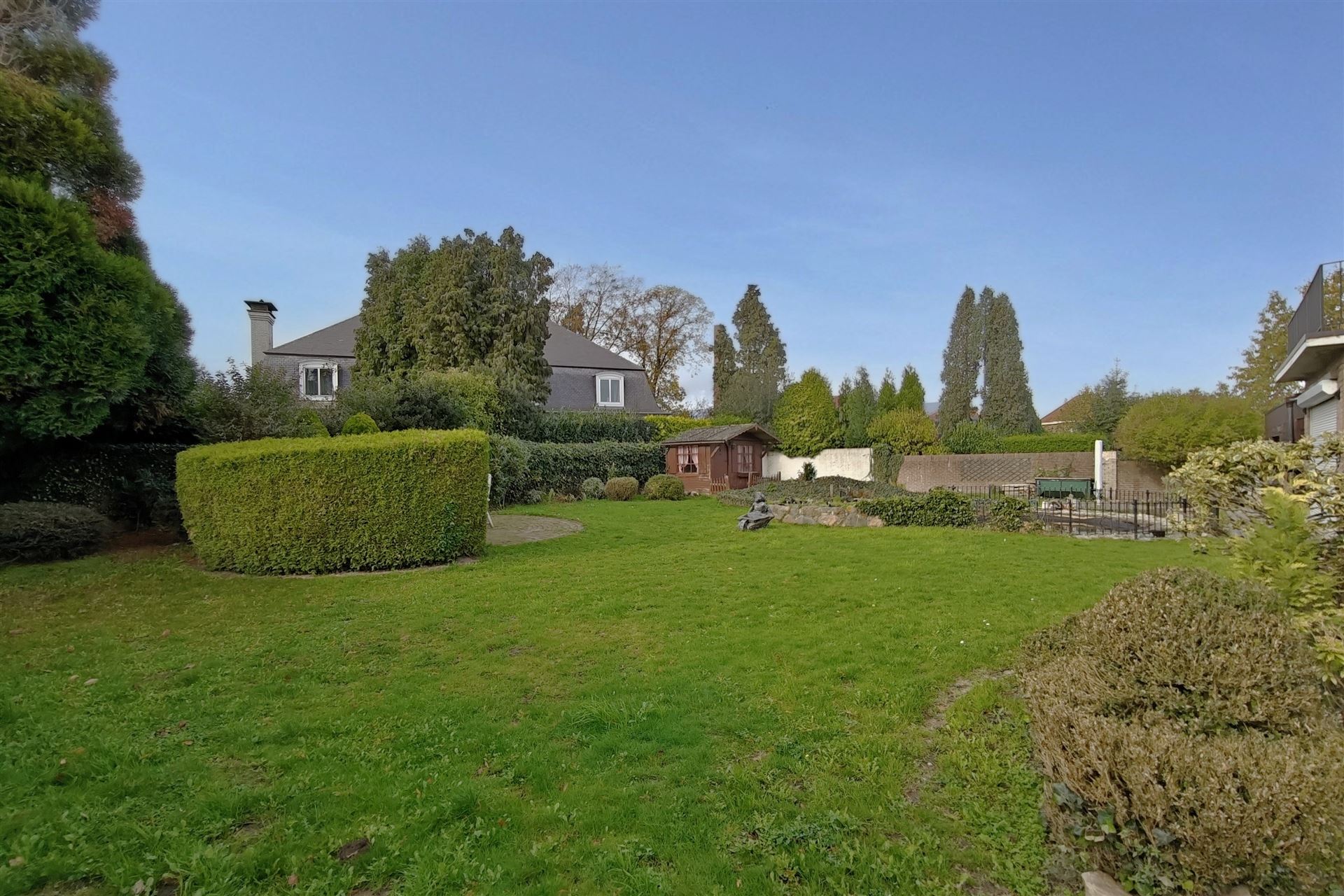 Statige woning op 9a15ca met 4 slpk. in verzorgde woonwijk te Kesselt foto 10