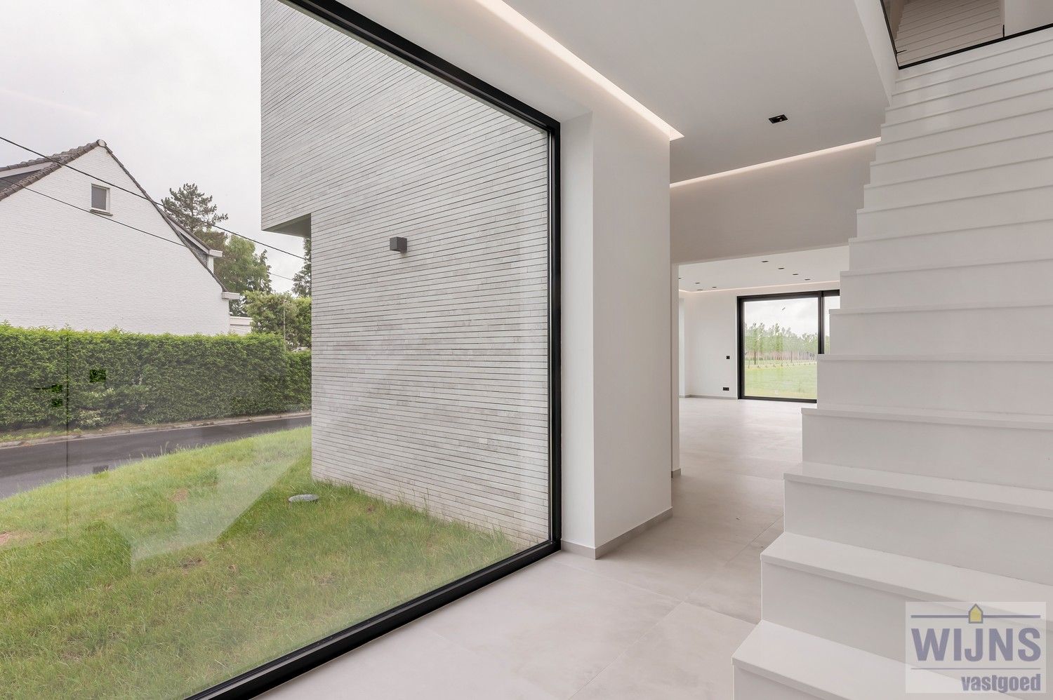 ZEER RUIME NIEUWBOUW OPEN BEBOUWING MET PRACHTIG VERZICHT OVER WEILANDEN foto 8
