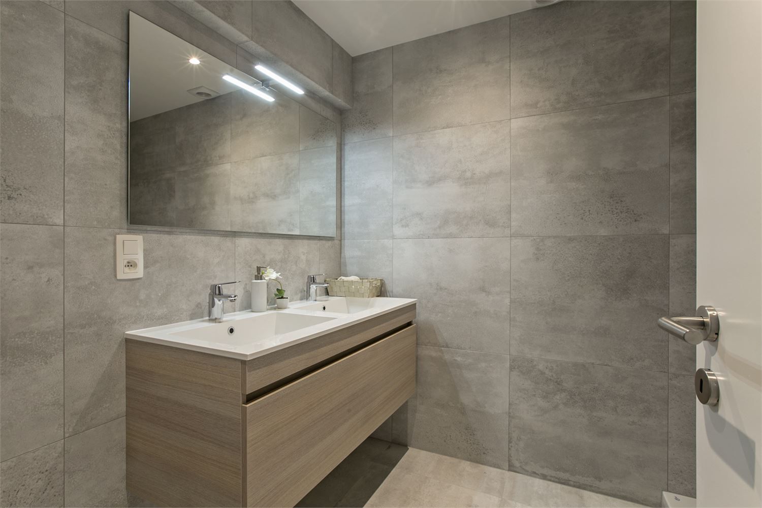 Recent vernieuwd appartement foto 11