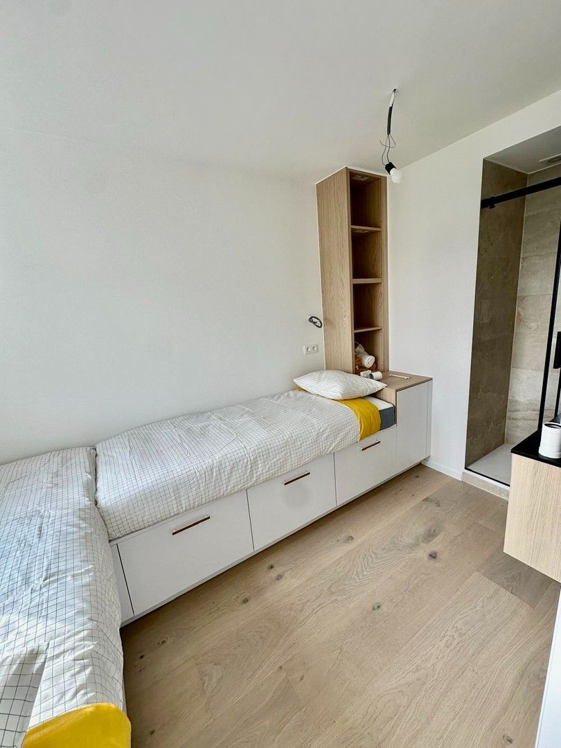 Appartement met twee slaapkamers, volledig gerenoveerd, op wandelafstand van het strand van Duinbergen. foto 15