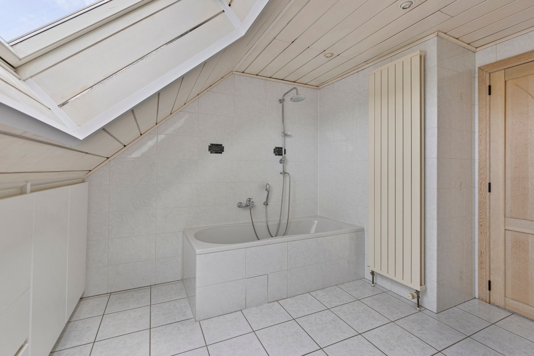 Villa met 4 slaapkamers op perceel van 14a 60ca.  foto 26