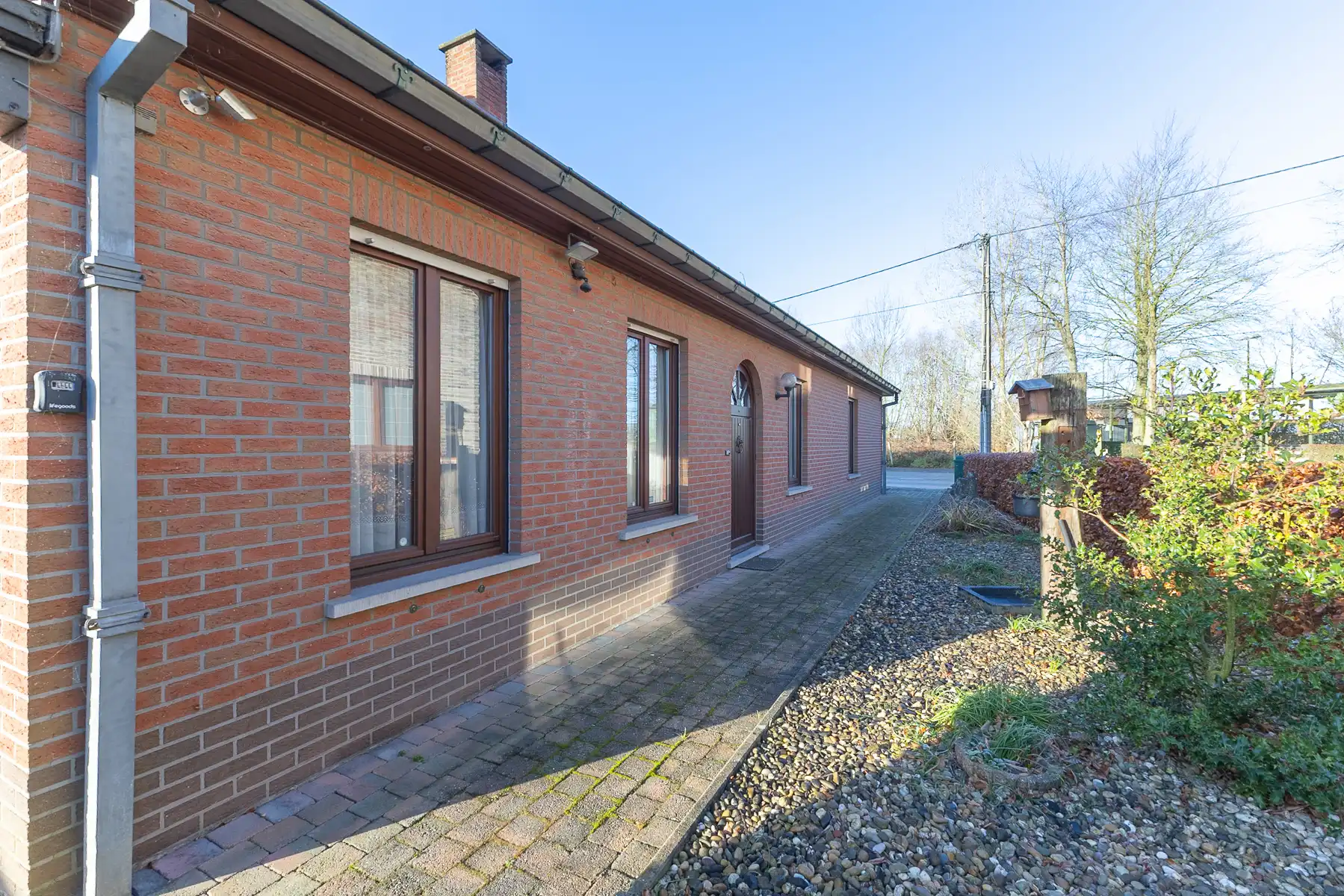 Bungalow met 3 slaapkamers en tuin foto 3