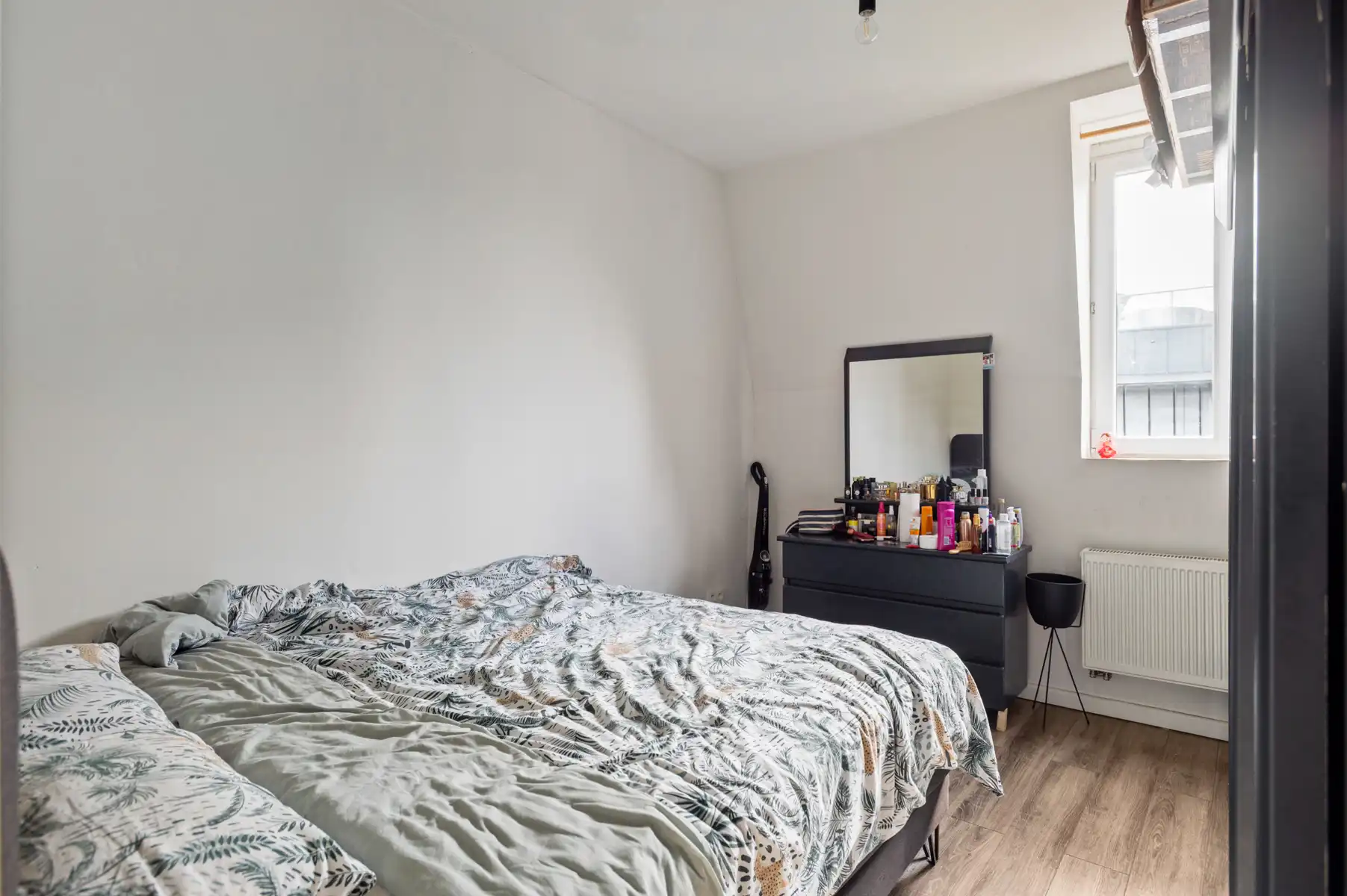 Leuk 2-SLK appartement op de bovenste verdieping foto 6