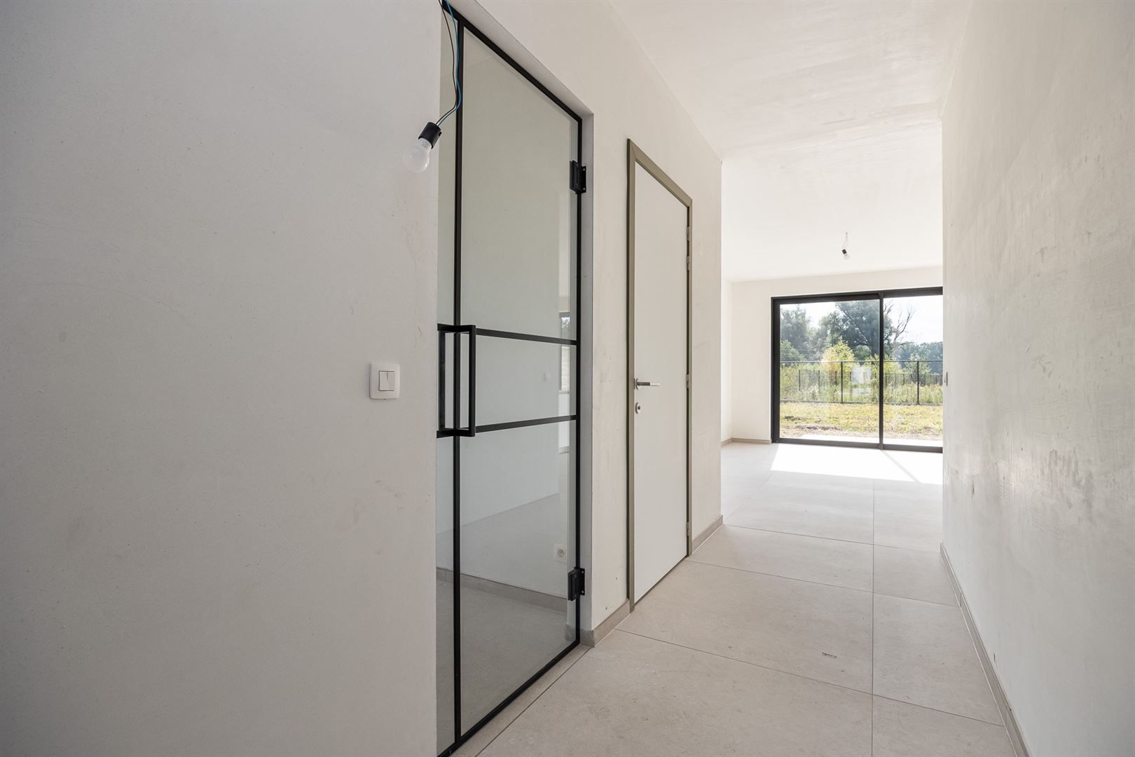 Duurzame, halfopen nieuwbouwbouwing op zuidwest perceel.  foto 7