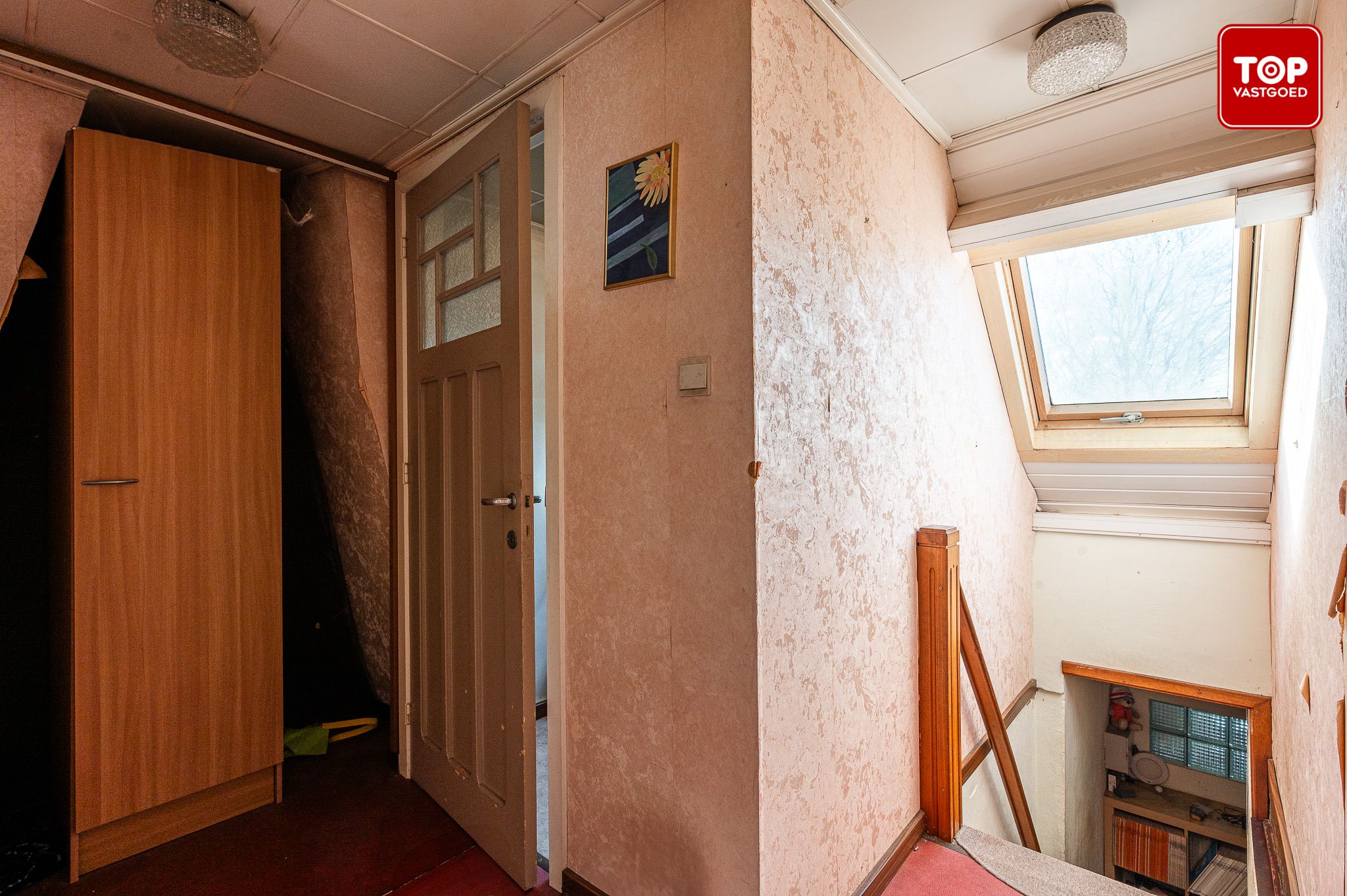 Woning met 3 slaapkamers en garage met aparte toegang.  foto 16