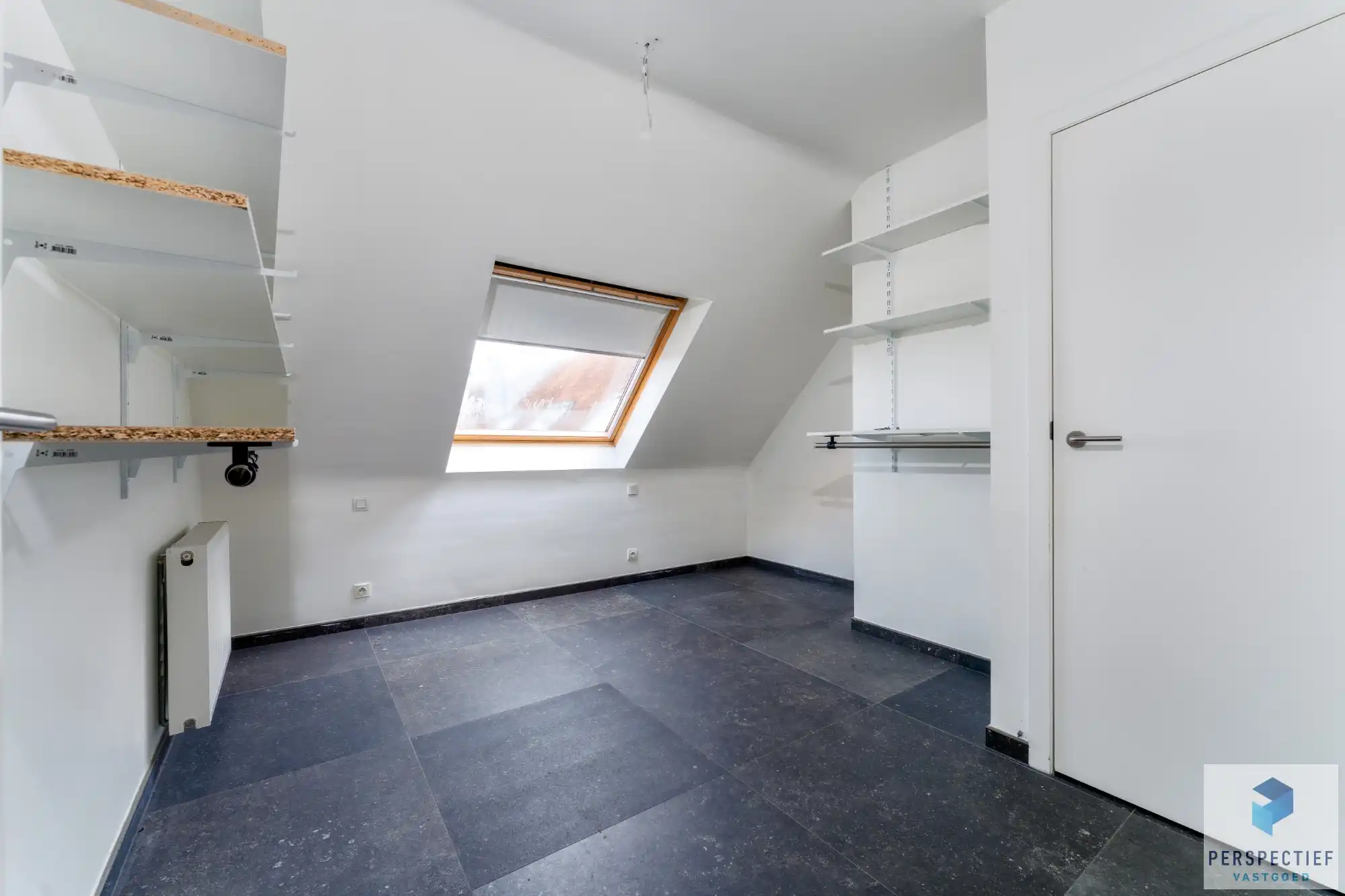 Ruim en modern woonappartement (bouwjaar 2020) met 2 slaapkamers en terras. foto 10