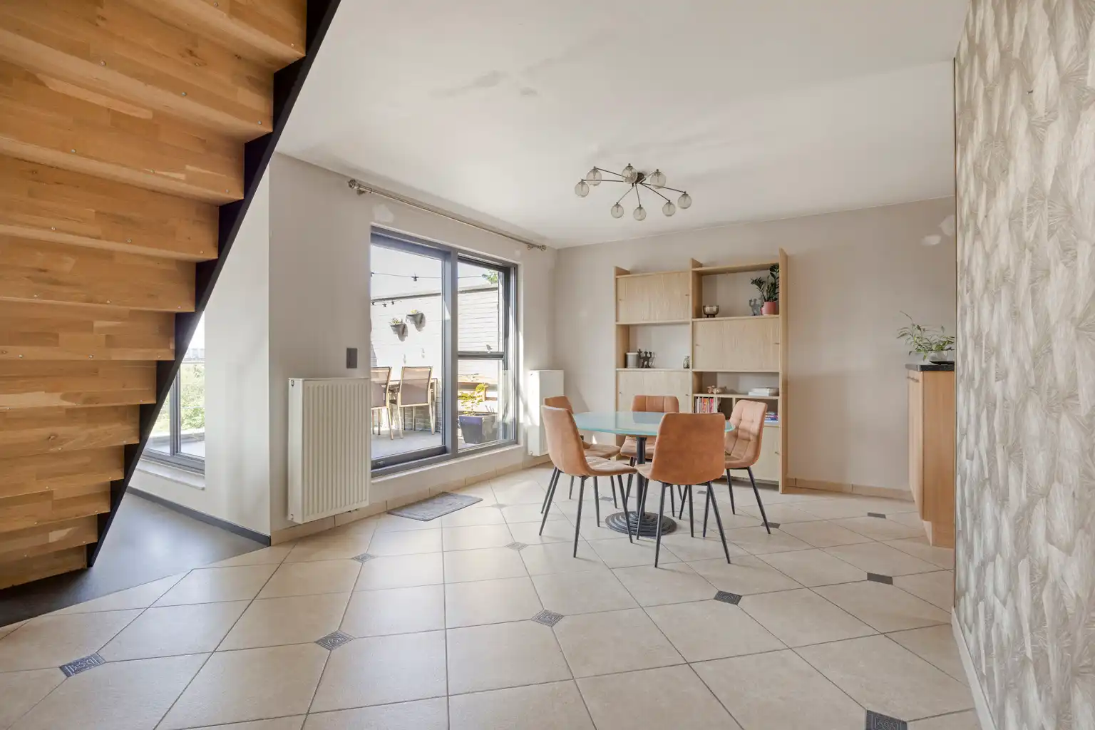 Ruim penthouse met 5 slaapkamers, 2 zuid terrassen en garage foto 7