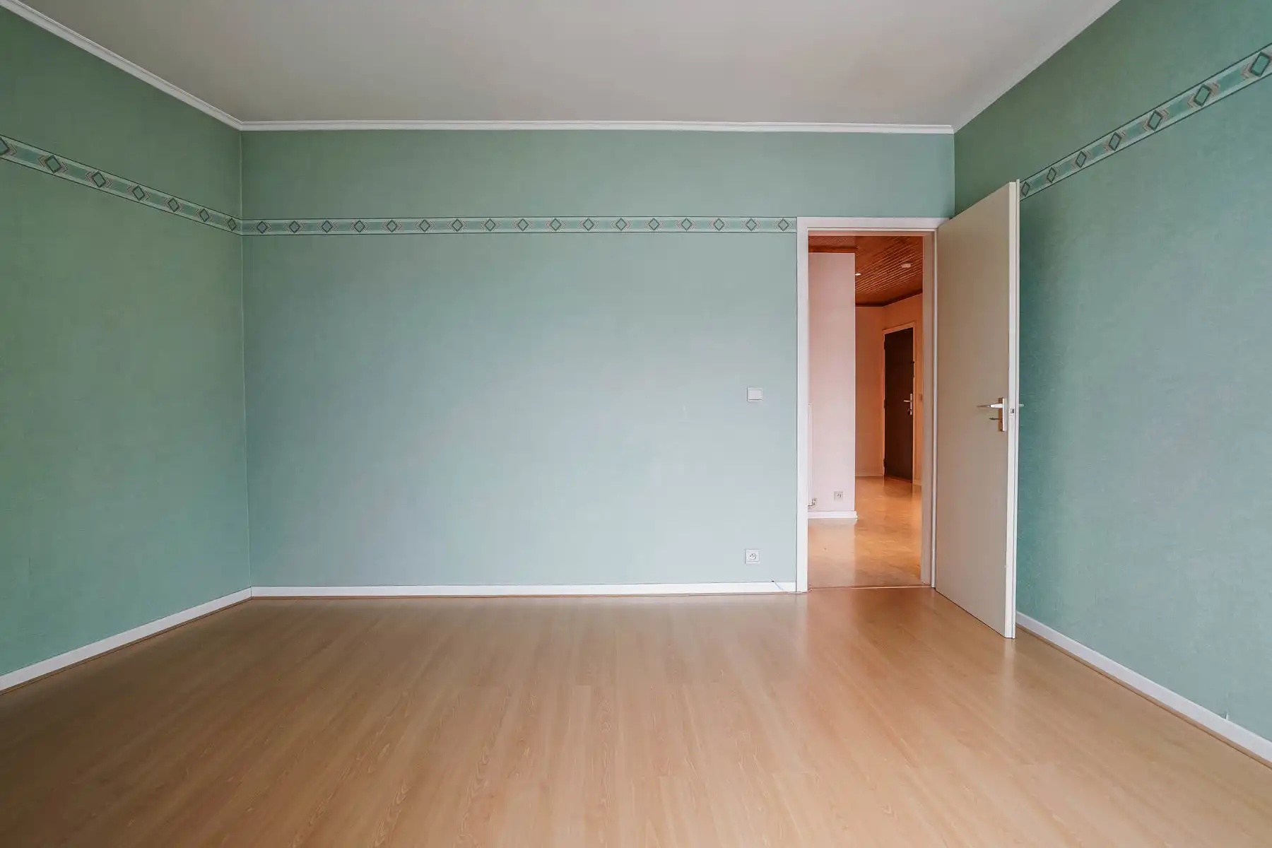 Appartement met 2 slaapkamers en overdekte autostaanplaats te Londerzeel Sint Jozef foto 15