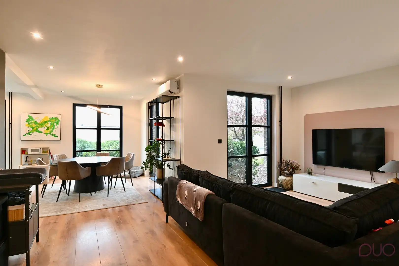 Gerenoveerd halfopen bebouwing op een prachtig perceel van 1h39a60ca inclusief weilanden foto 15