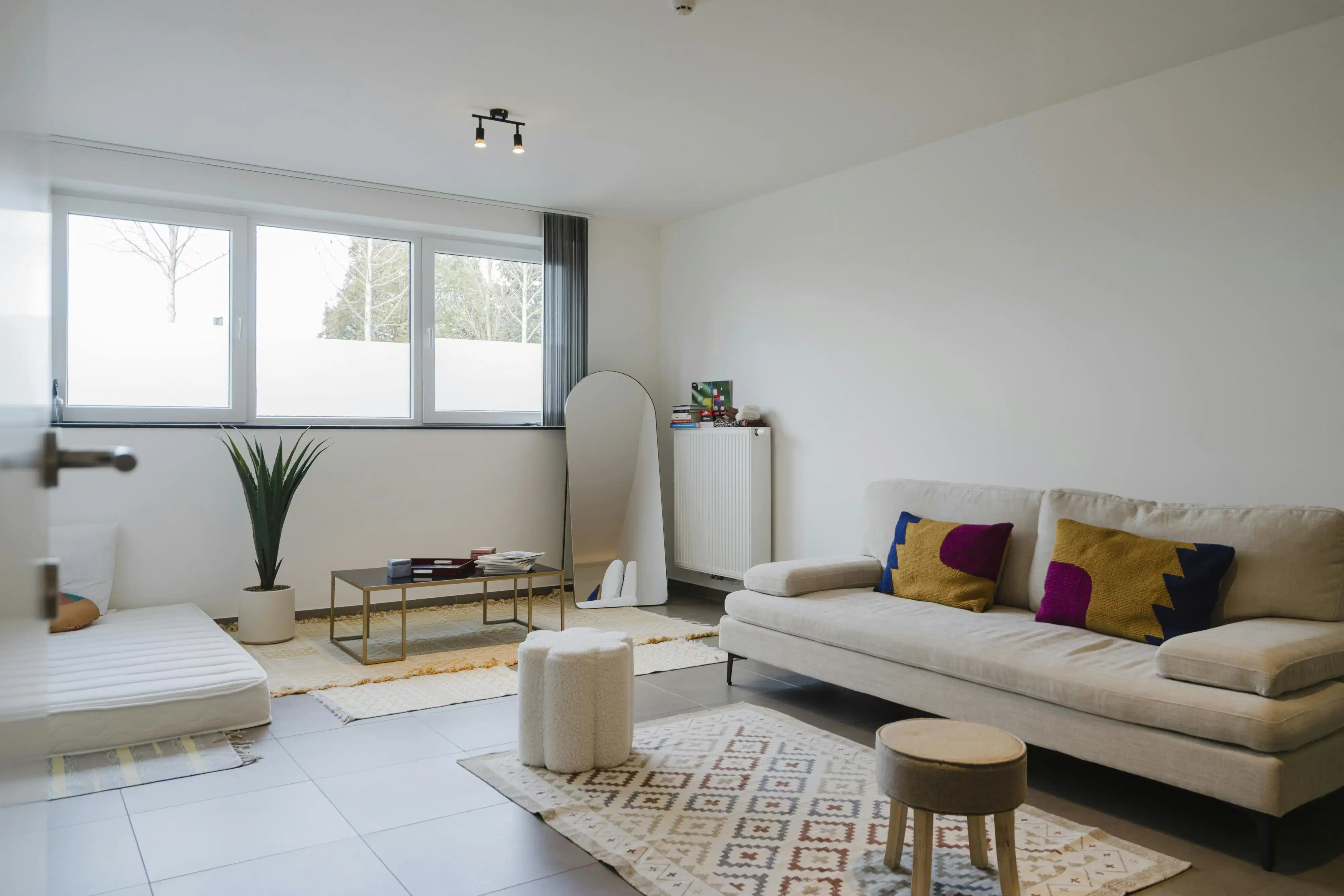 Instapklaar appartement met 1 slaapkamer te koop in Harelbeke foto {{pictureIndex}}