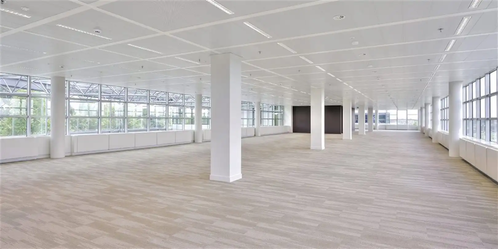 TRIOMPHE  17.528m² foto 6