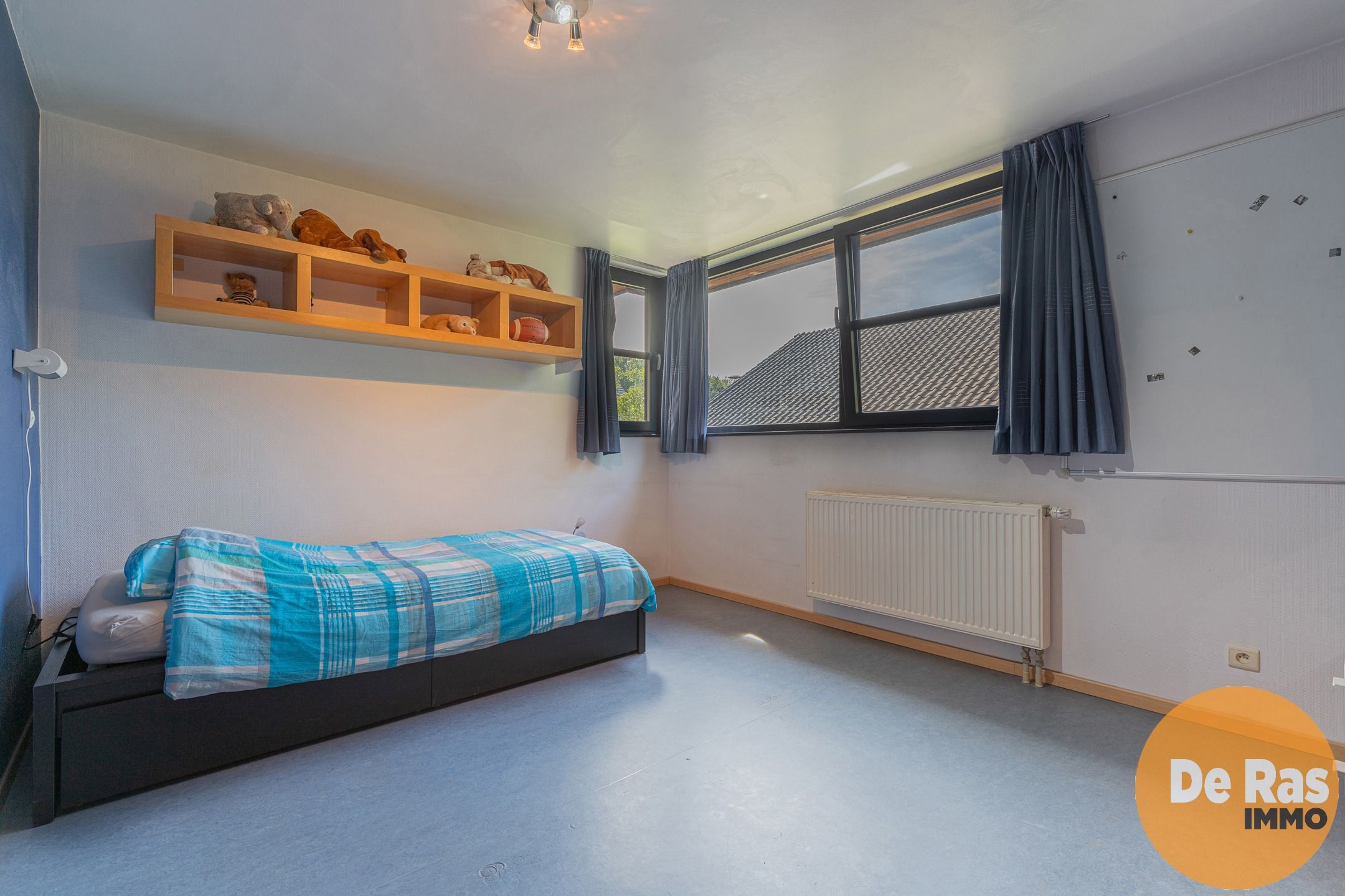 GIJZEGEM - Ruime woning met polyvalente ruimte foto 22