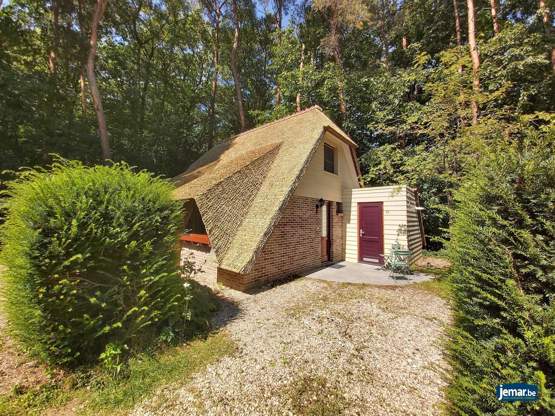 Huis foto {{pictureIndex}}