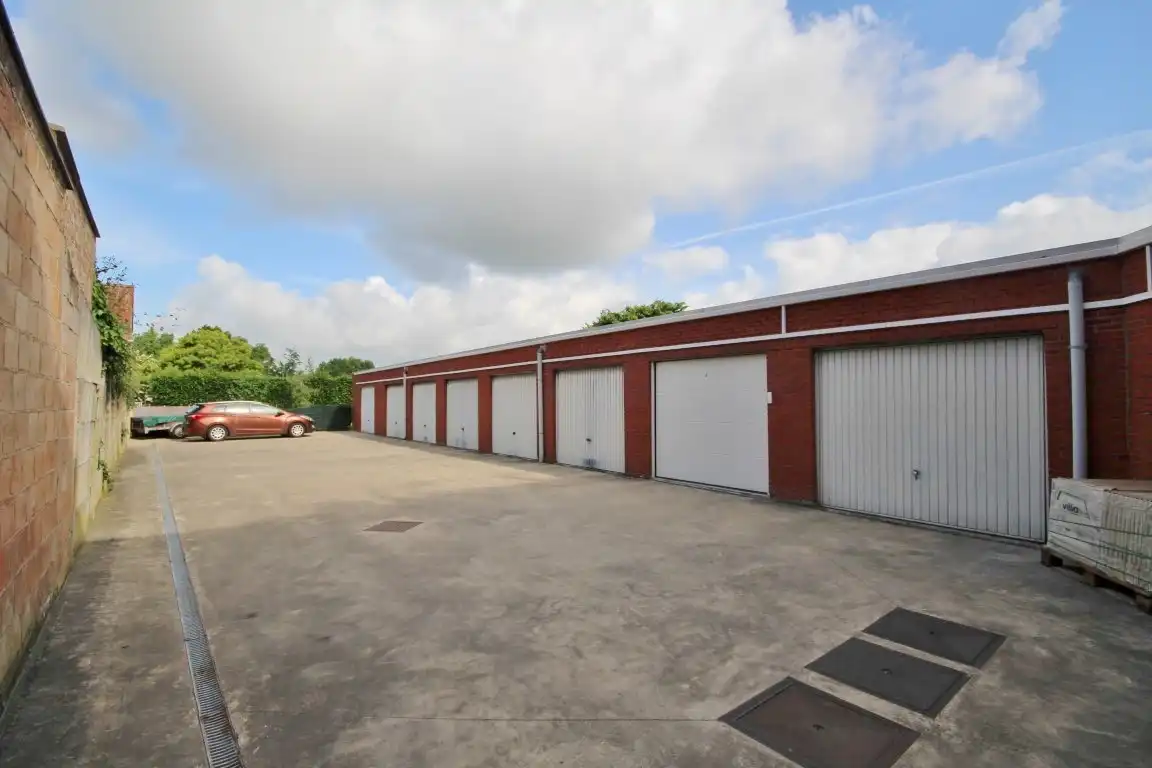 Rustig gelegen appartement met 2 slaapkamers en garagebox foto 18