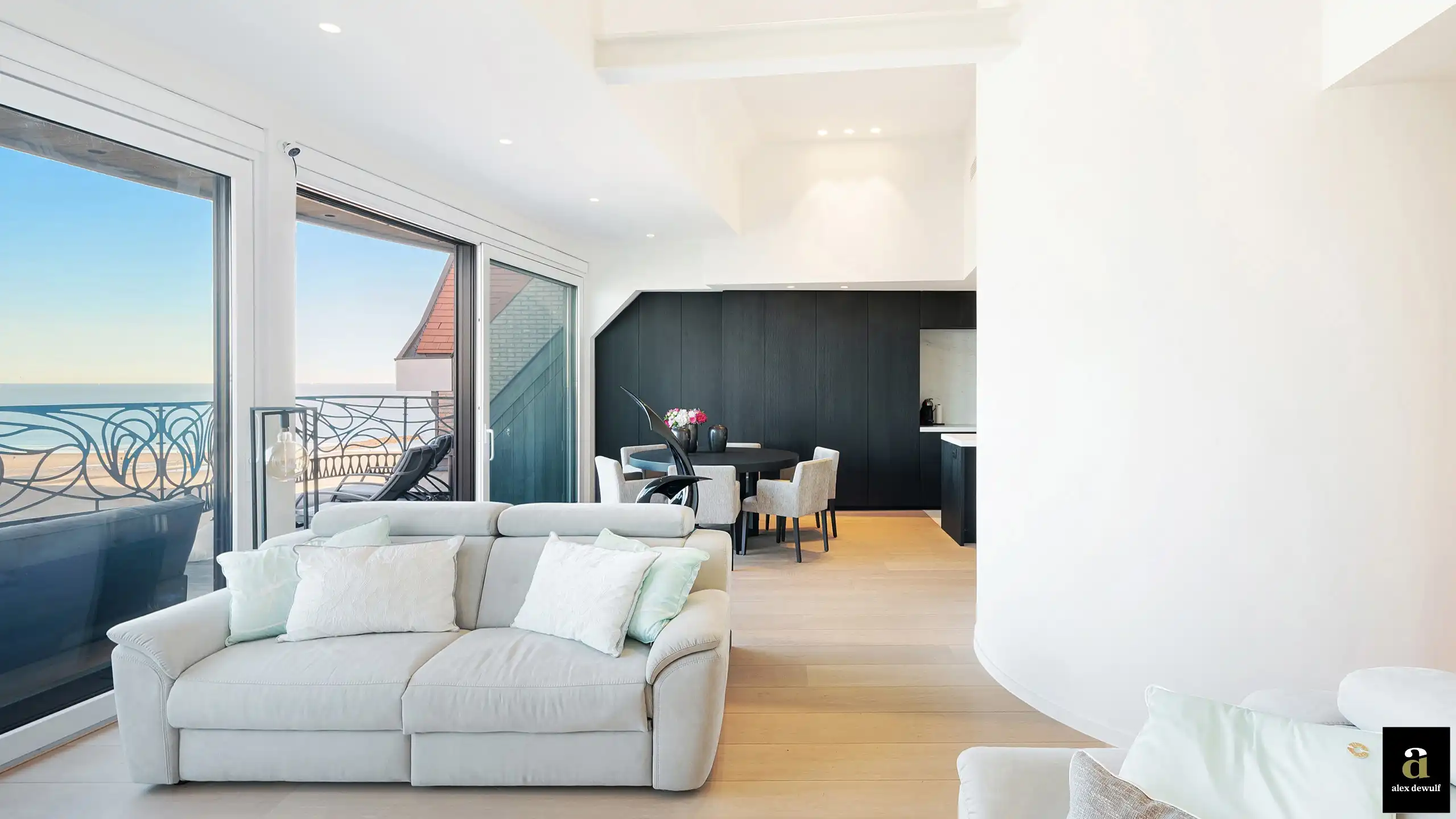 Penthouse (met 12m gevel) met zeezicht op het Albertplein    foto 8