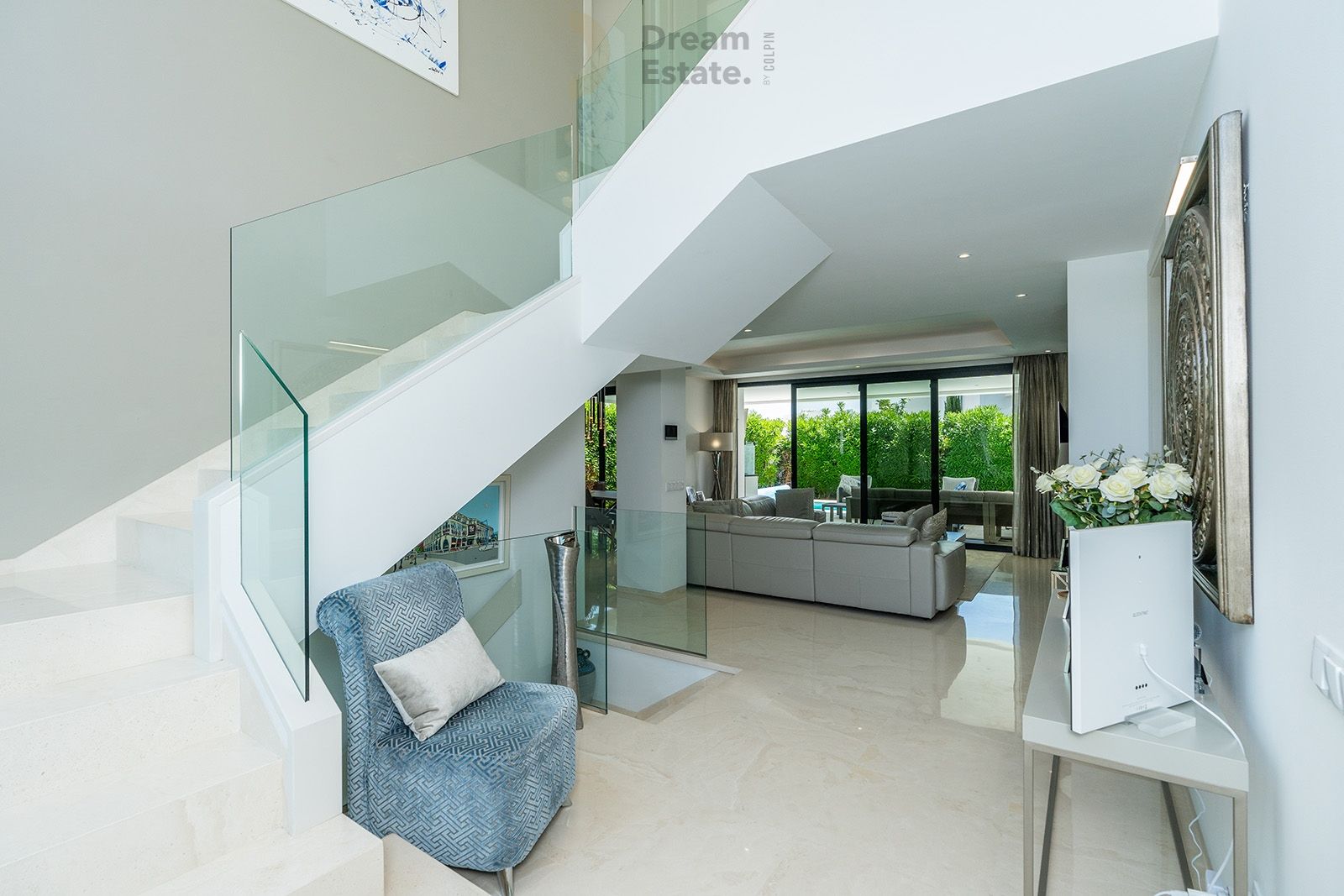 Moderne villa in de wijk El Paraiso, Estepona. foto 20