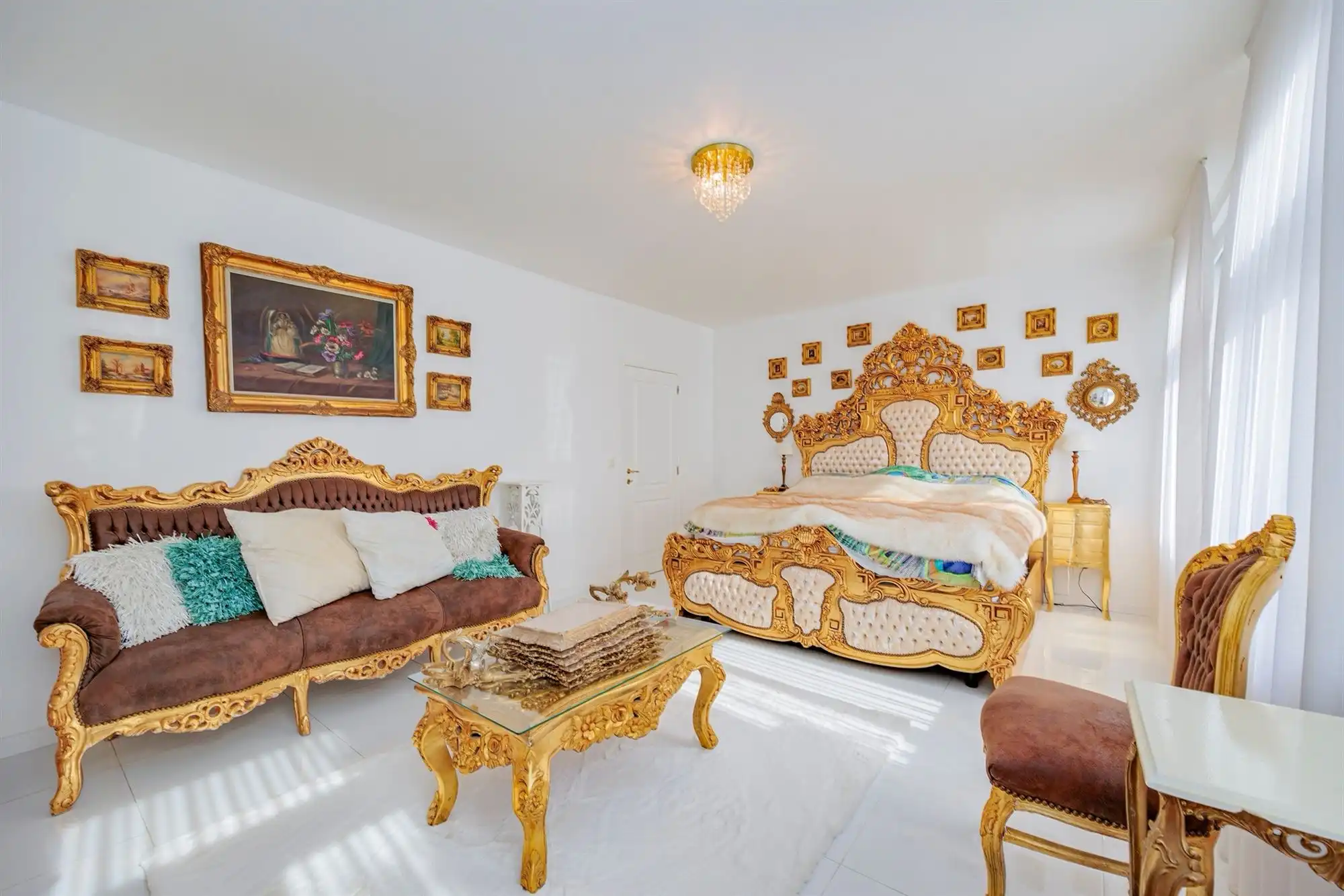 Ruime herenwoning met 5 slk + 4 badk met tuin en terras  foto 19