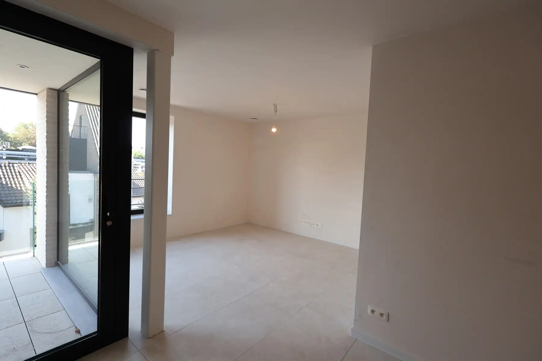Nieuwbouw appartement op de 2de verdieping van 84m² met 2 slaapkamers en terras. foto 4