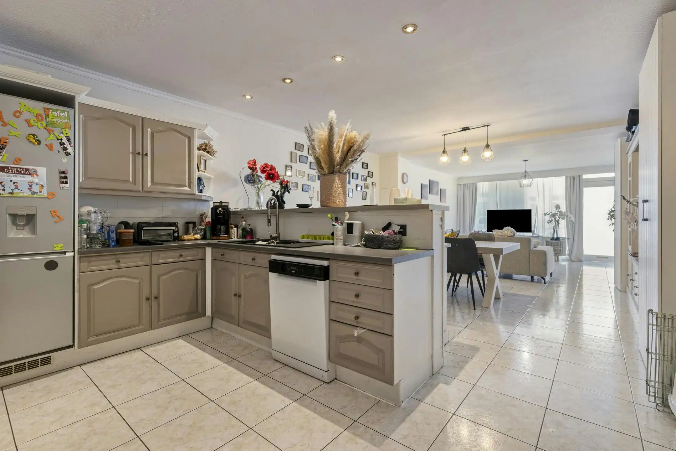 Centraal gelegen gelijkvloers appartement te Koksijde-Bad foto 6