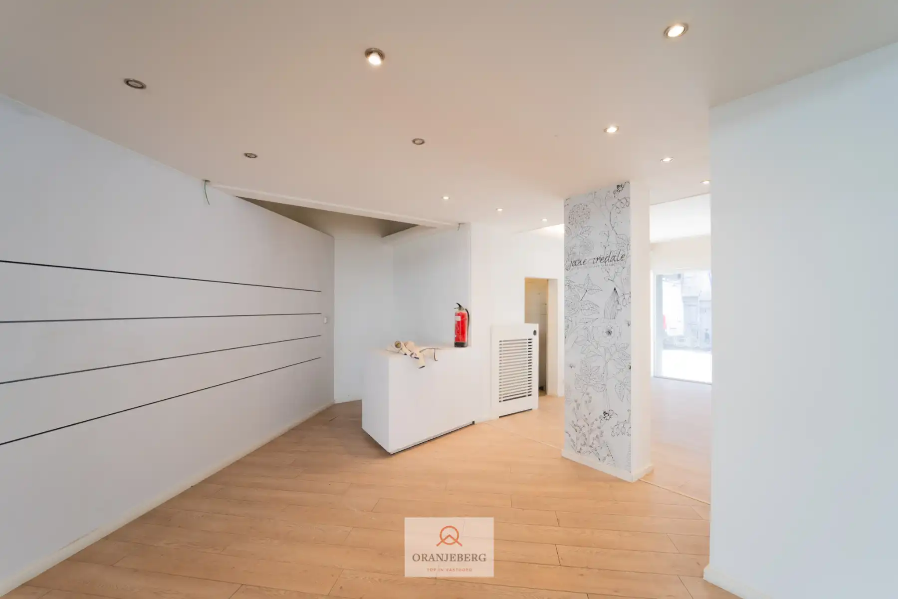 TOP gelegen handelspand foto 5