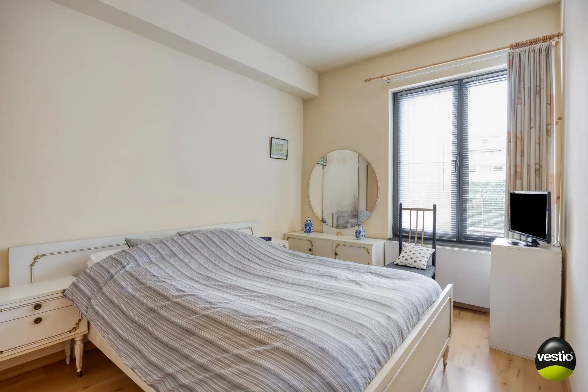 1 SLK APPARTEMENT OP DE MARKT IN BILZEN foto 6