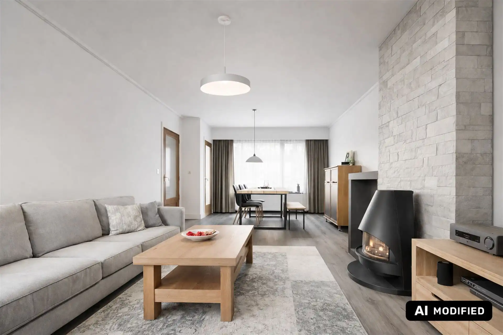 Te renoveren woning met 4 slpks en tuin. foto 4