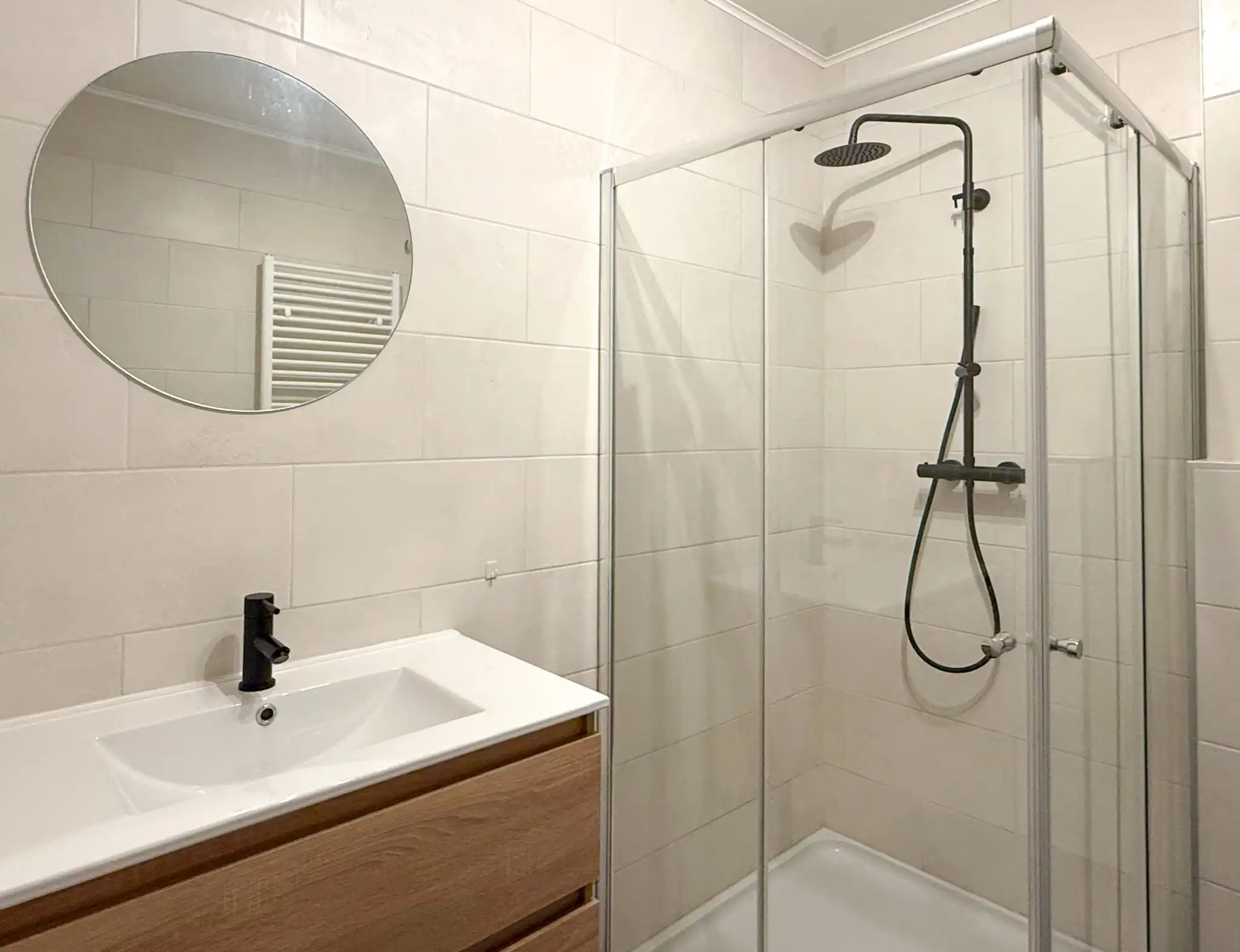 Appartement met 2 slaapkamers op centrale ligging in Beveren foto 5