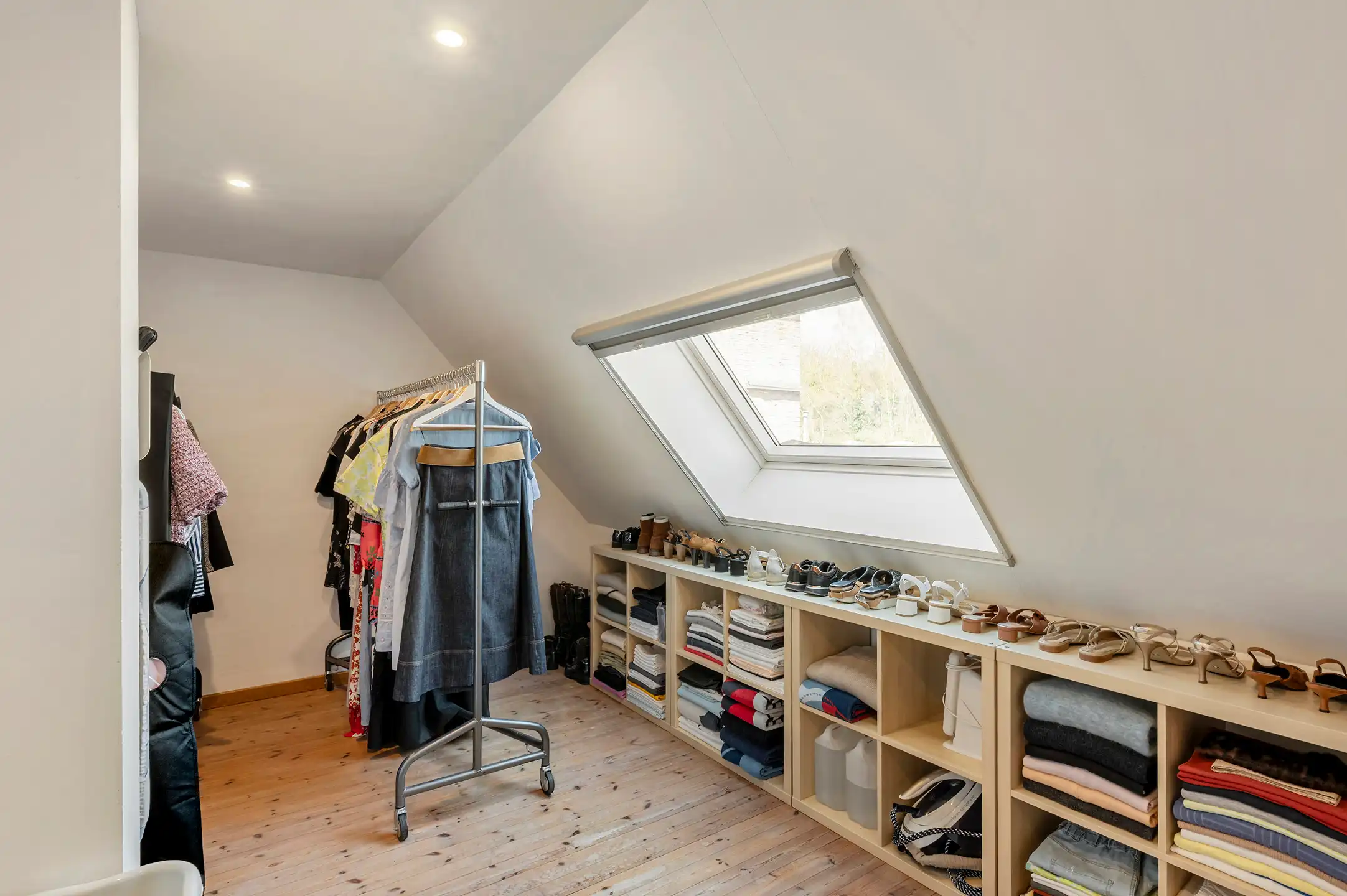 Ruime instapklare woning met zwembad te Brasschaat! foto 19