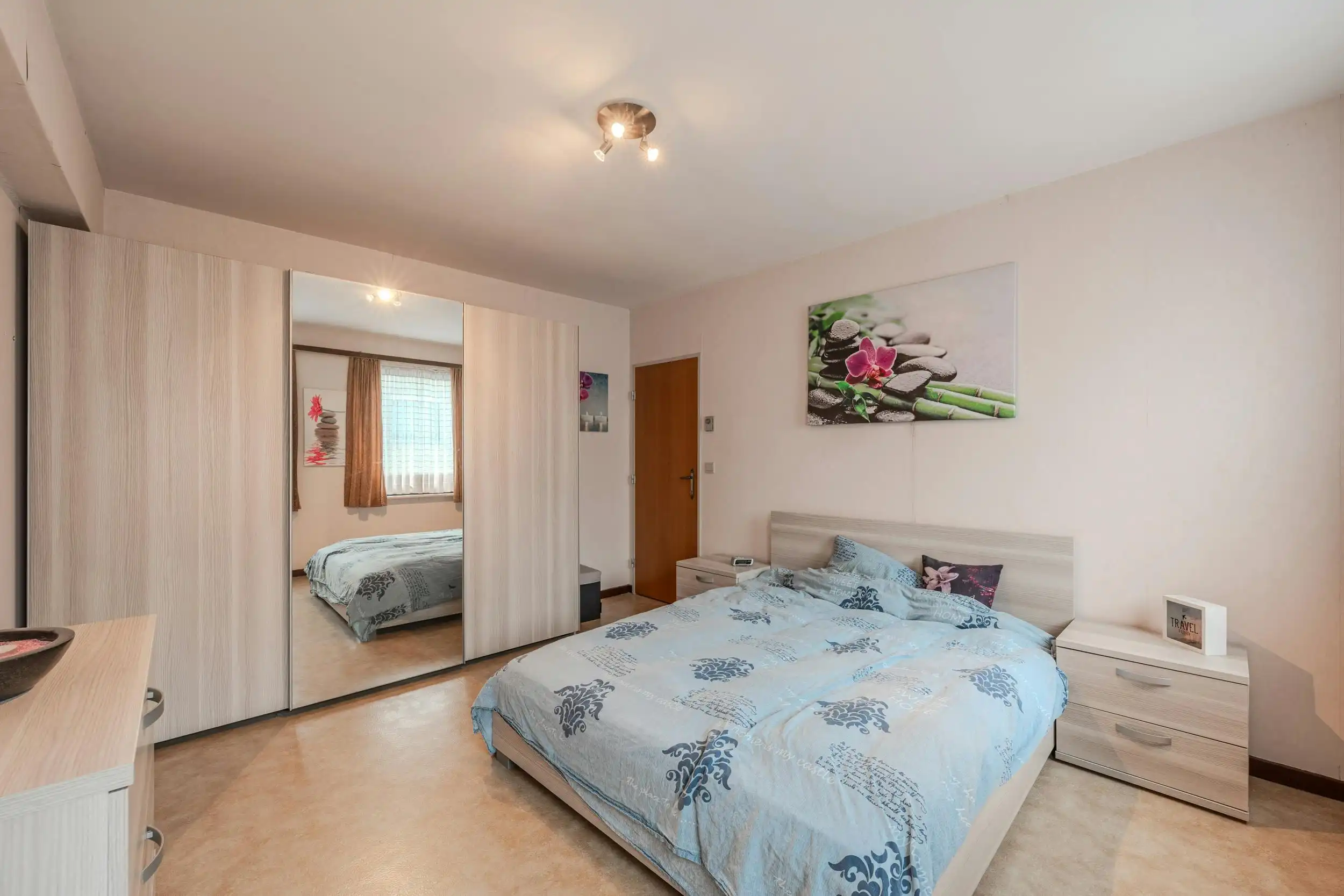 Instapklaar 2-slaapkamer appartement te koop te Gistel  foto 9