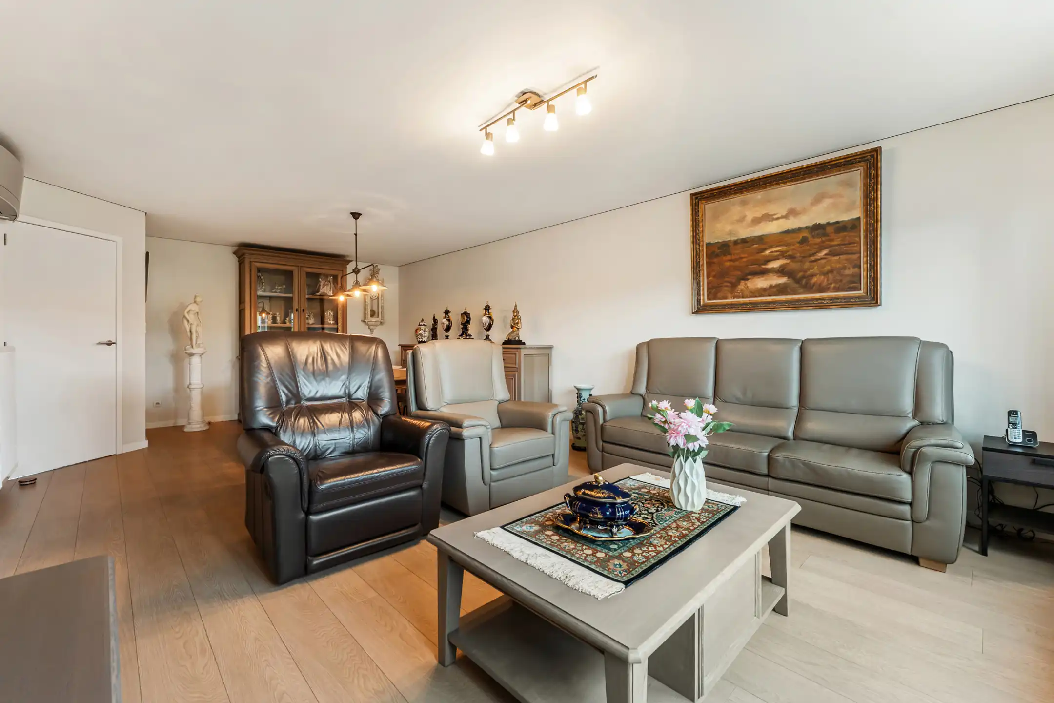 Instapklaar en energiezuinig 2 slaapkamer appartement  foto 8