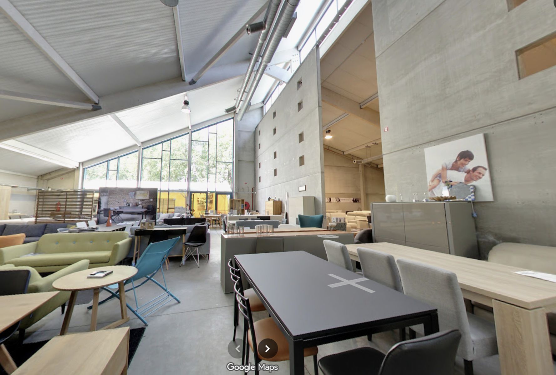 Handelspand 1.400 m² te huur in Moeskroen foto 3