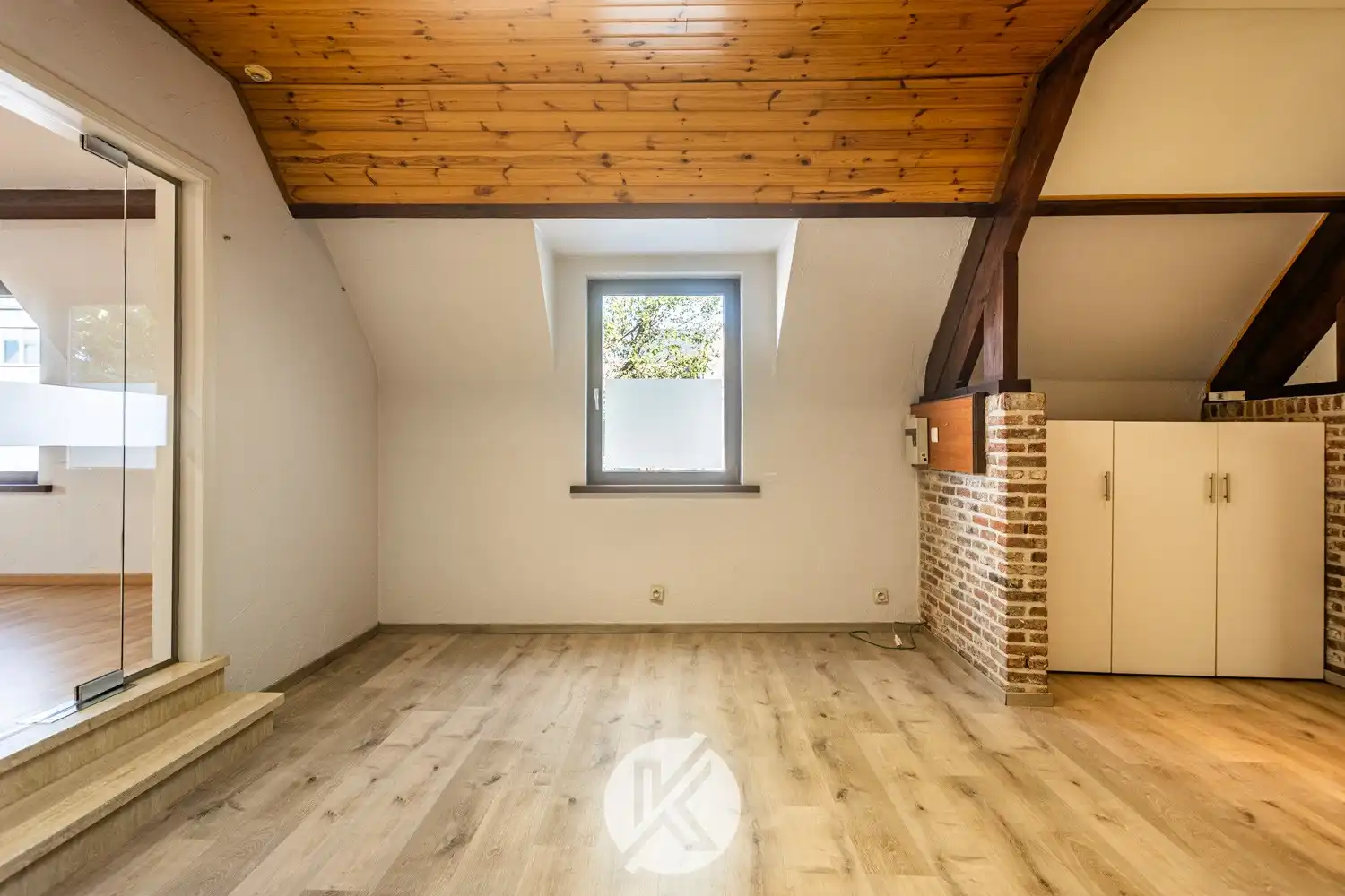 Handelsruimte van 163m² met potentieel foto 9