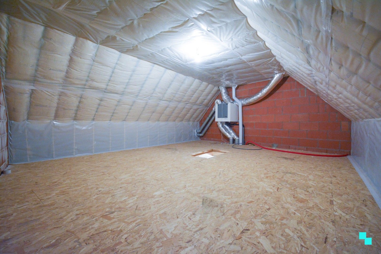Verrassend ruime nieuwbouwwoning in centrum Aartrijke foto 23