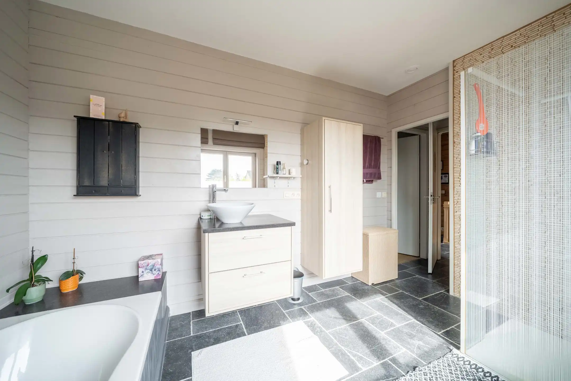 Energiezuinige woning op een perceel van 7a 16ca foto 13