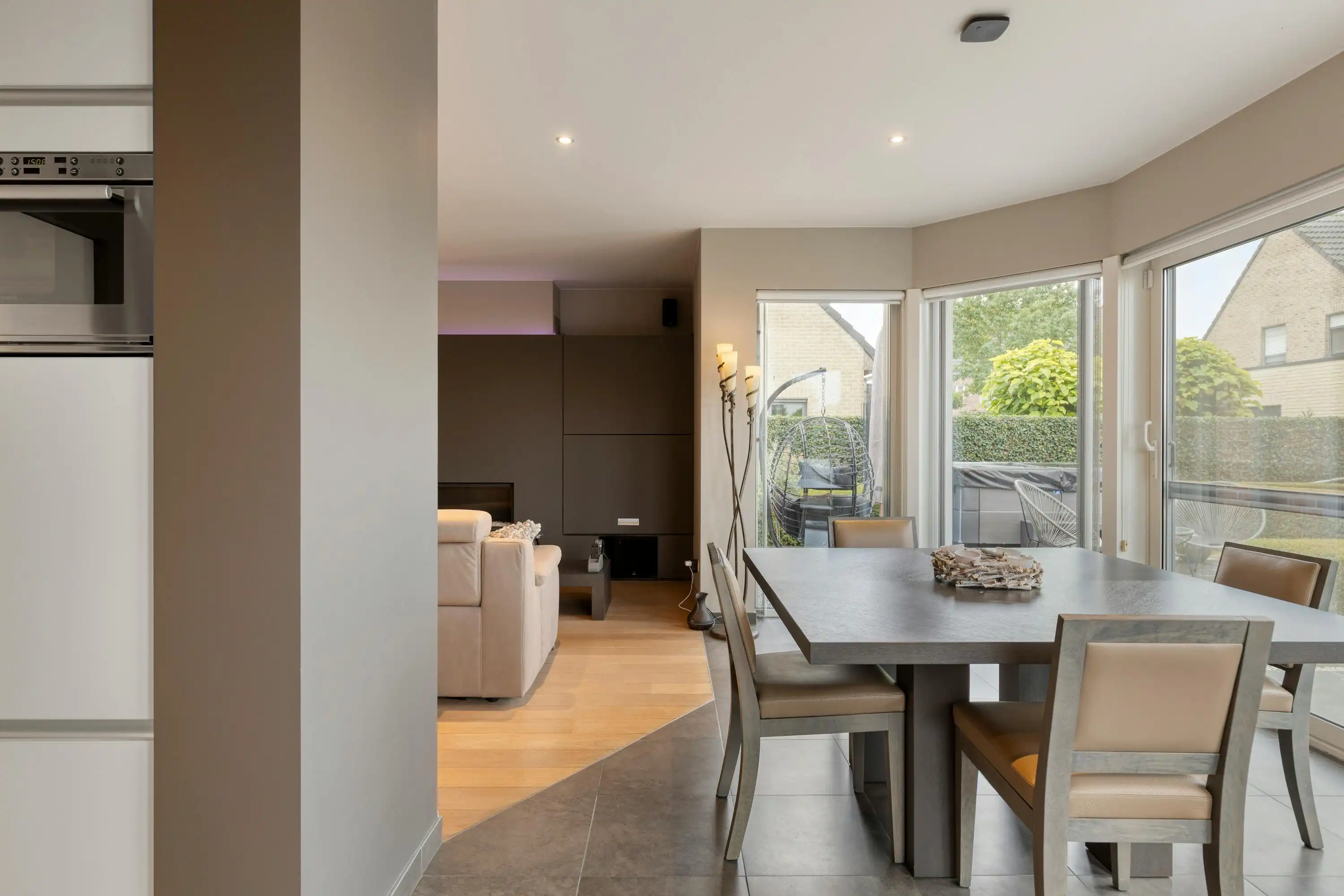 Prachtig afgewerkte en onderhouden villa in Moerzeke foto 11