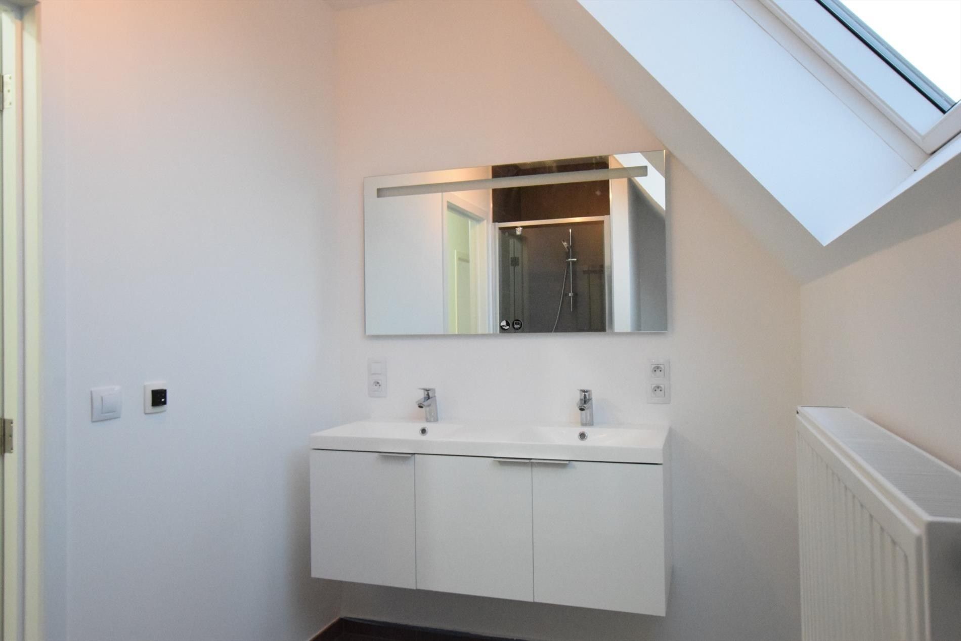 Recente halfopen bebouwing met 3 slaapkamers op uiterst rustige ligging te Gistel foto 10