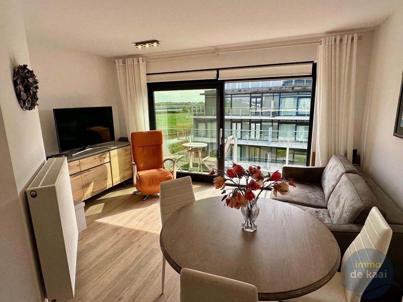Recent appartement op rustige locatie vlakbij centrum Nieuwpoort foto 3
