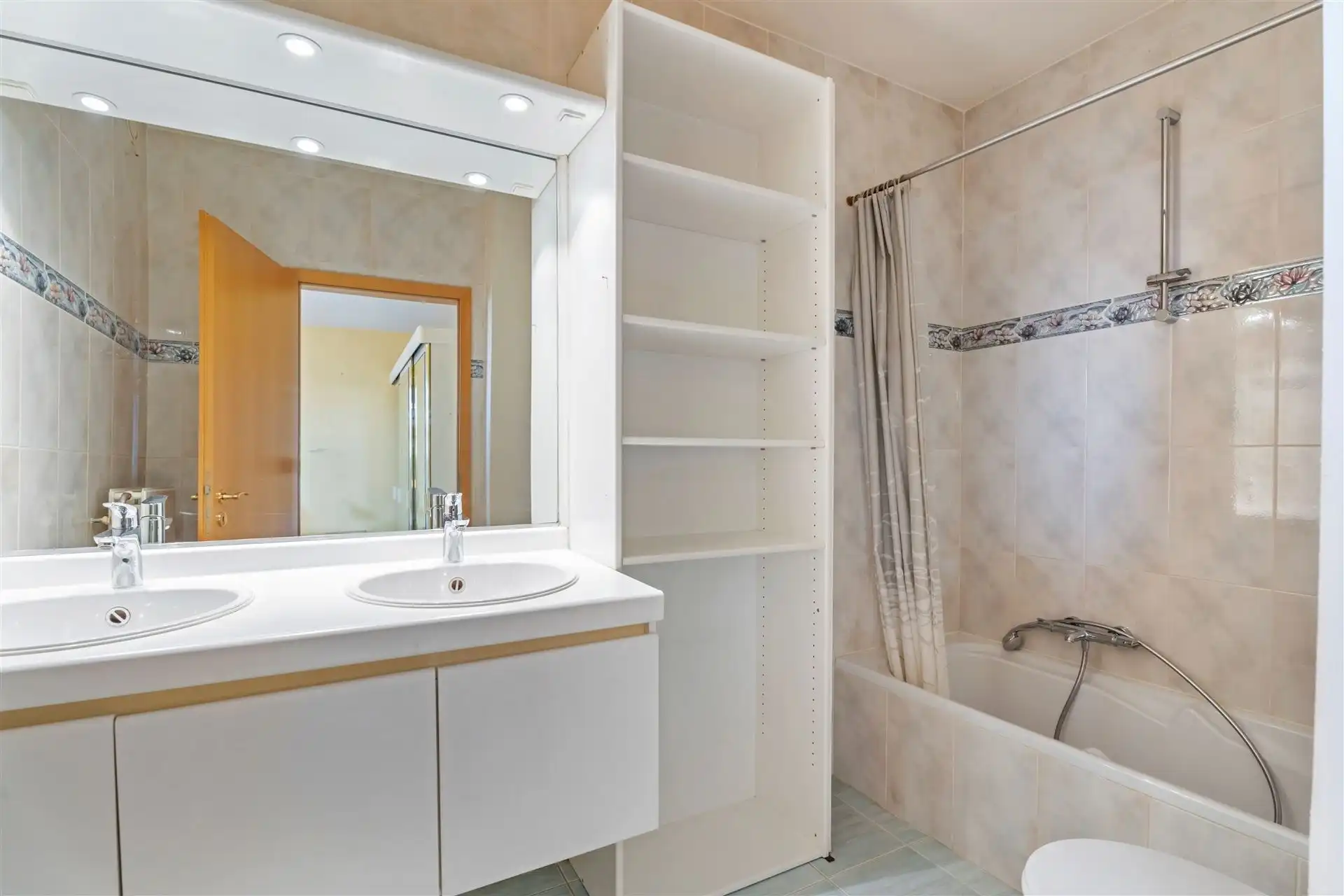 RUIM / CENTRALE LIGGING  foto 9