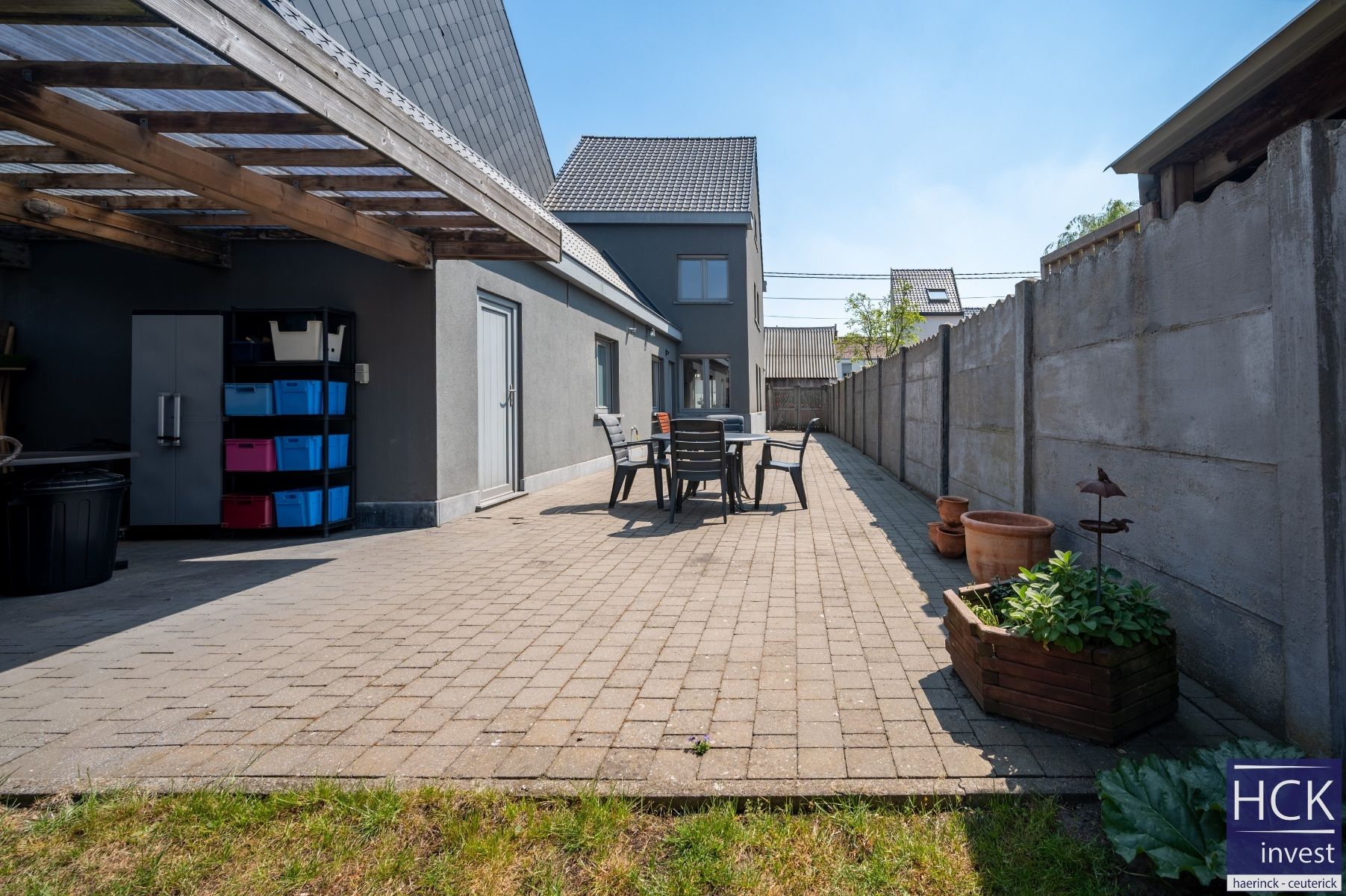 DEINZE - Instapklare woning met 2 SLPK. en tuin op topligging! foto 19