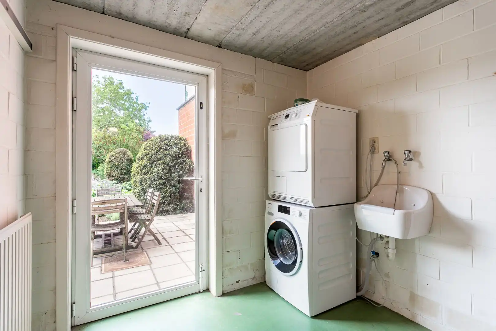 Verzorgde 3-gevelwoning met 3 slpk en tuin te Halle foto 18