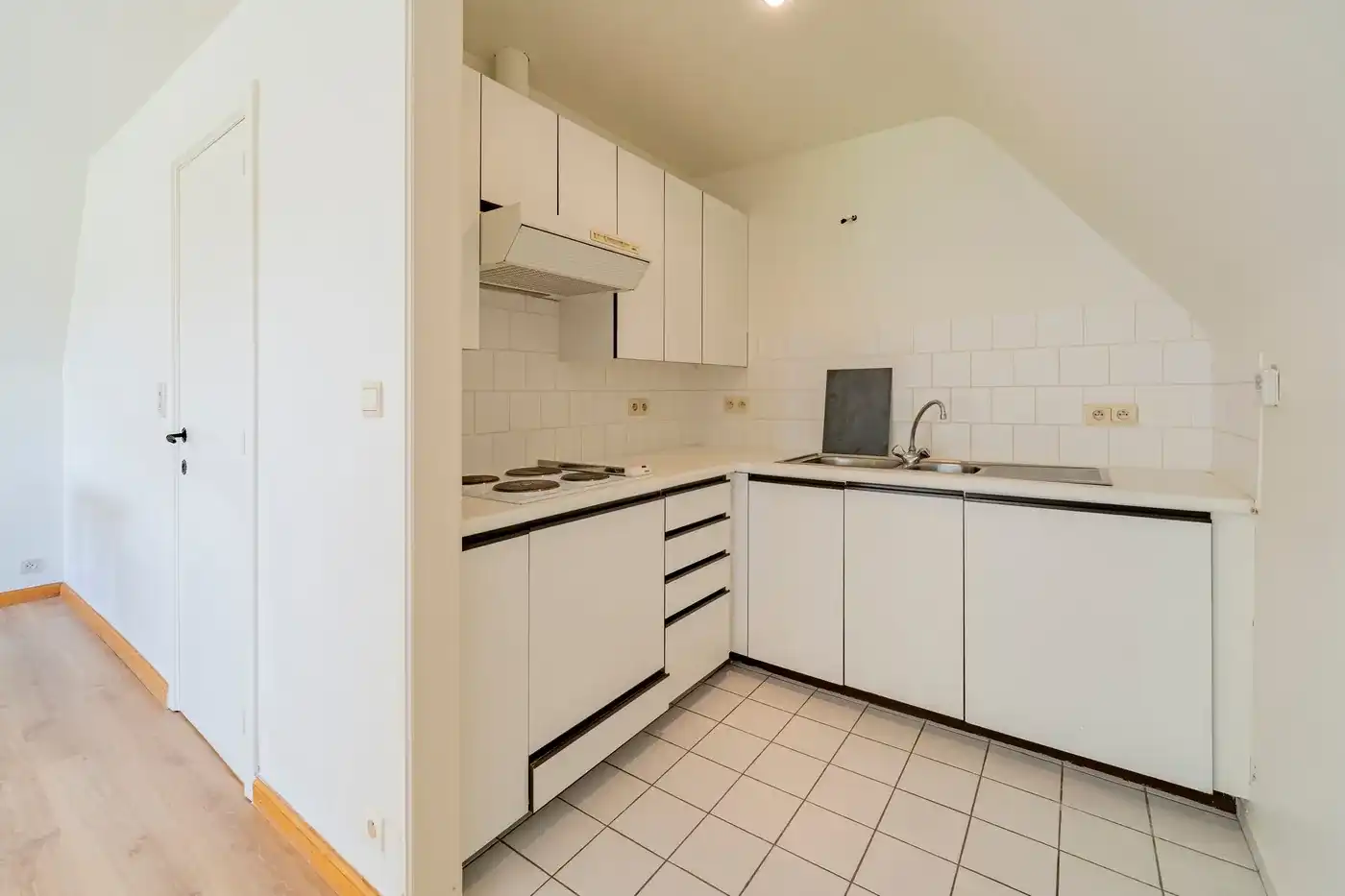 Horeca handelspand met woonst – voormalige “Bruegel” in Damme foto 28