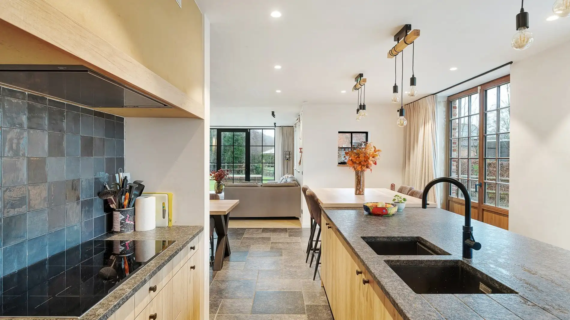 Nieuw gebouwde villa op 1.169 m² te Moerkerke (Damme) foto 8