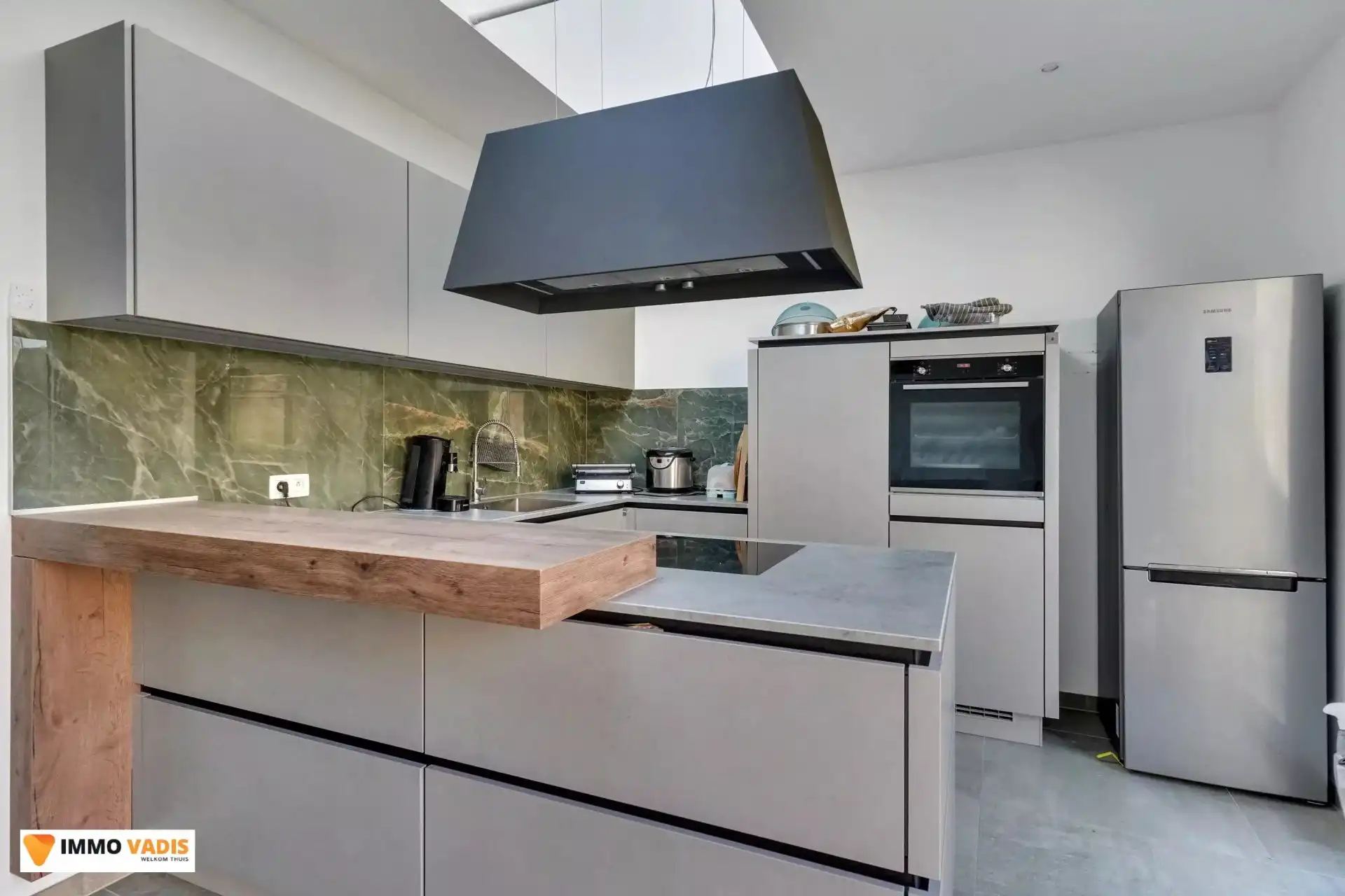 Handelspand met instapklare woning op toplocatie foto 32