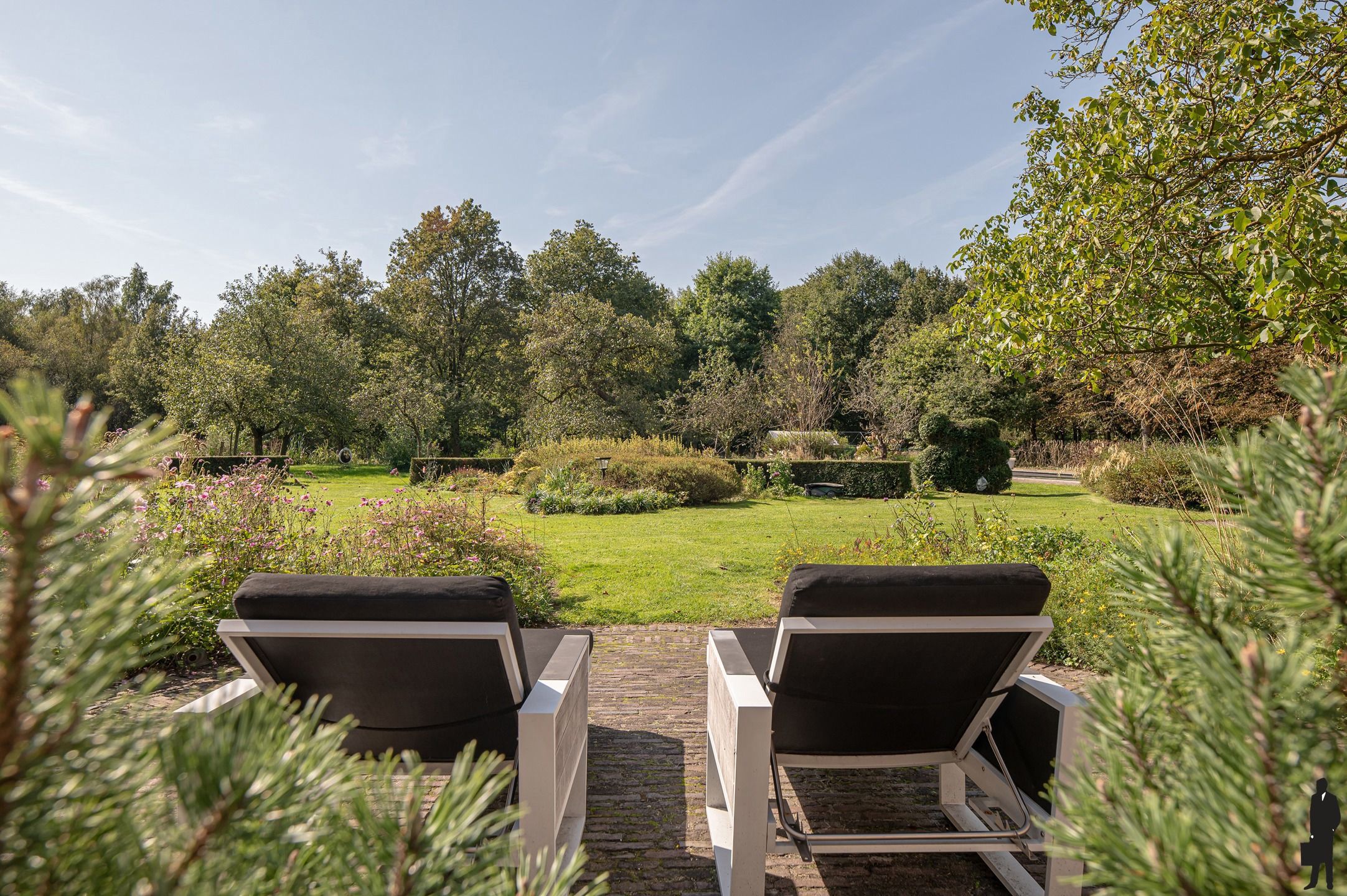 Schitterend landgoed op 25.000m² met boerderij en bijgebouw  foto 27
