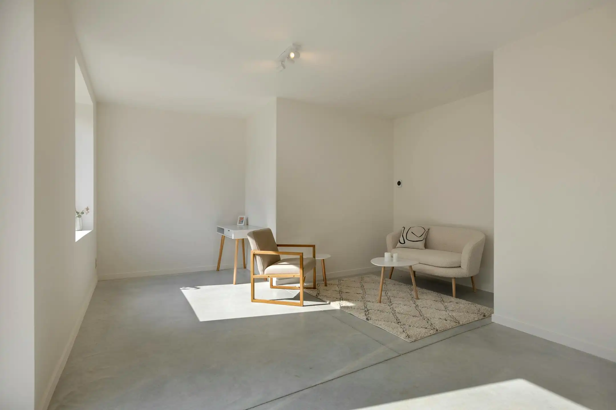Modern, energiezuinig en instapklaar huis te koop in Poperinge foto 5