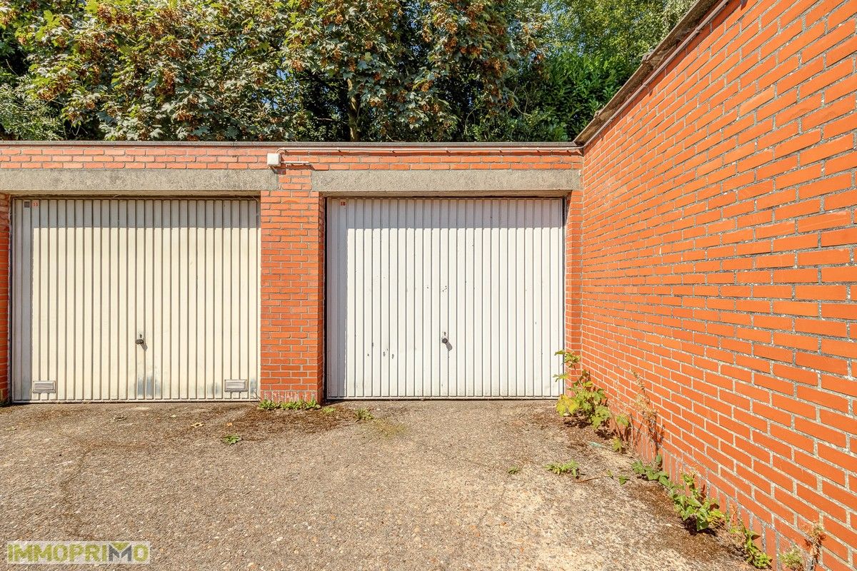 Vernieuwd en instapklaar appartement met 2 slaapkamers en garagebox. foto 18